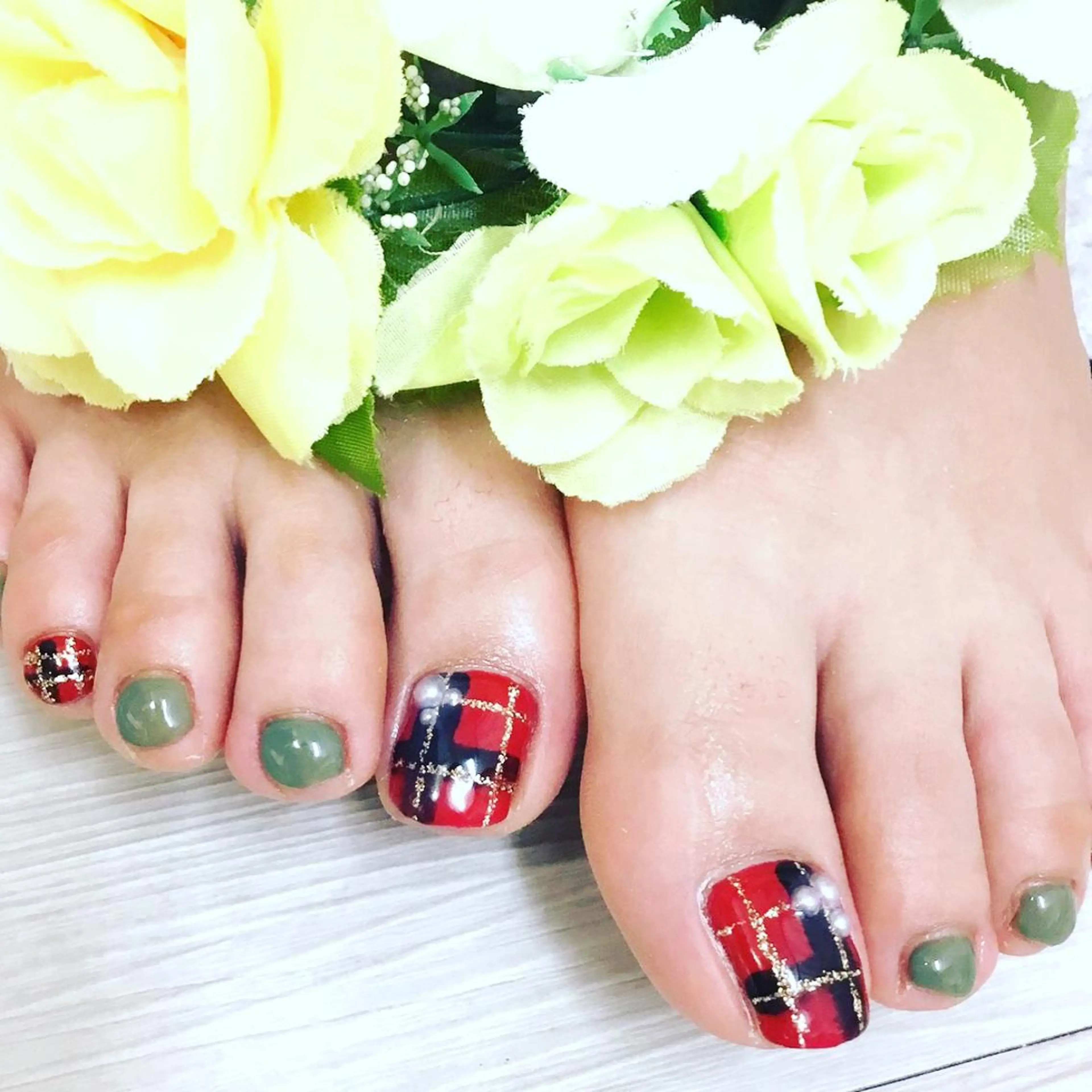 ネイル e.nail所属・和賀井 恵理のネイルデザイン