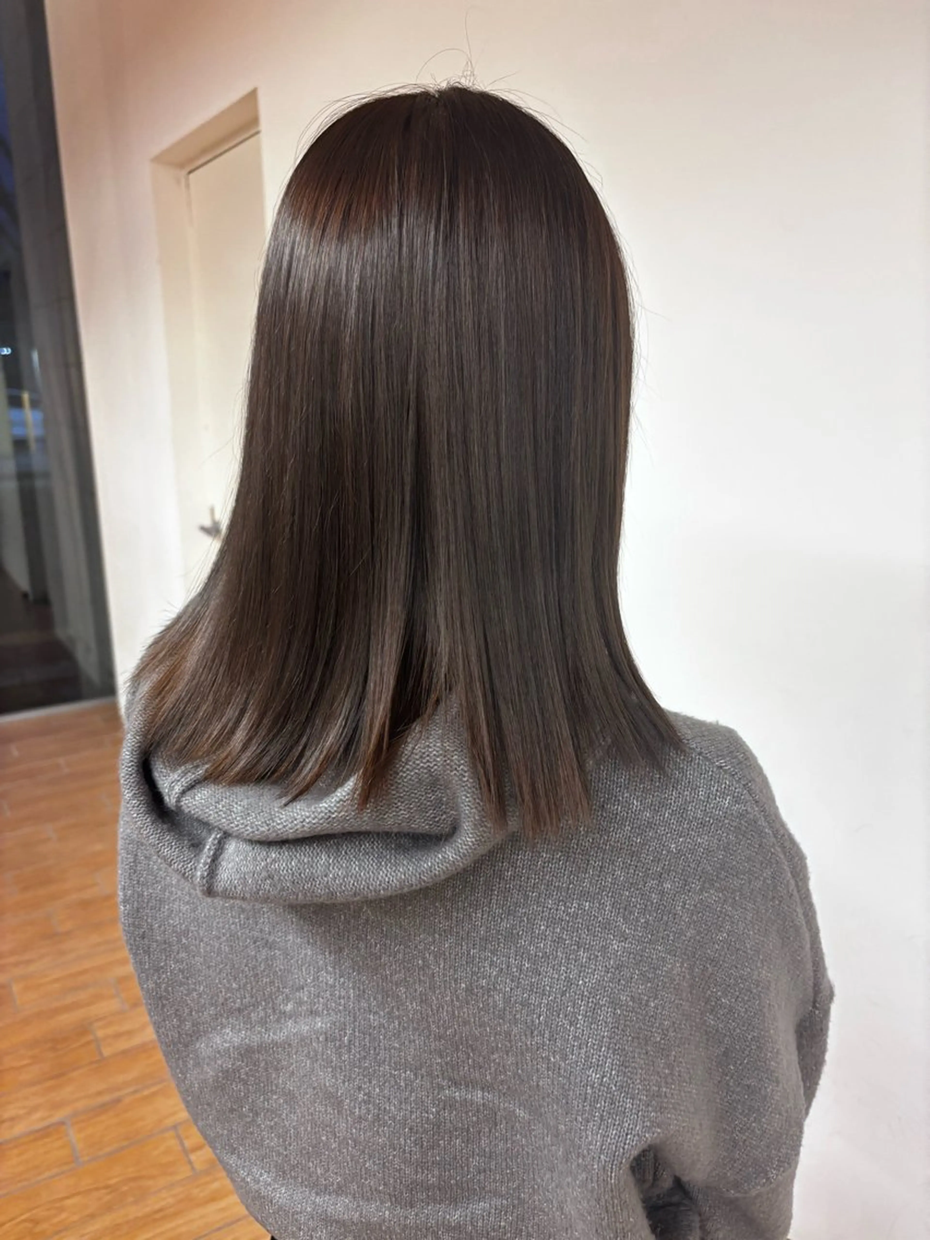 カラー 🌻須藤瑞希🌻 カット/艶カラーのマツエク・マツパデザイン