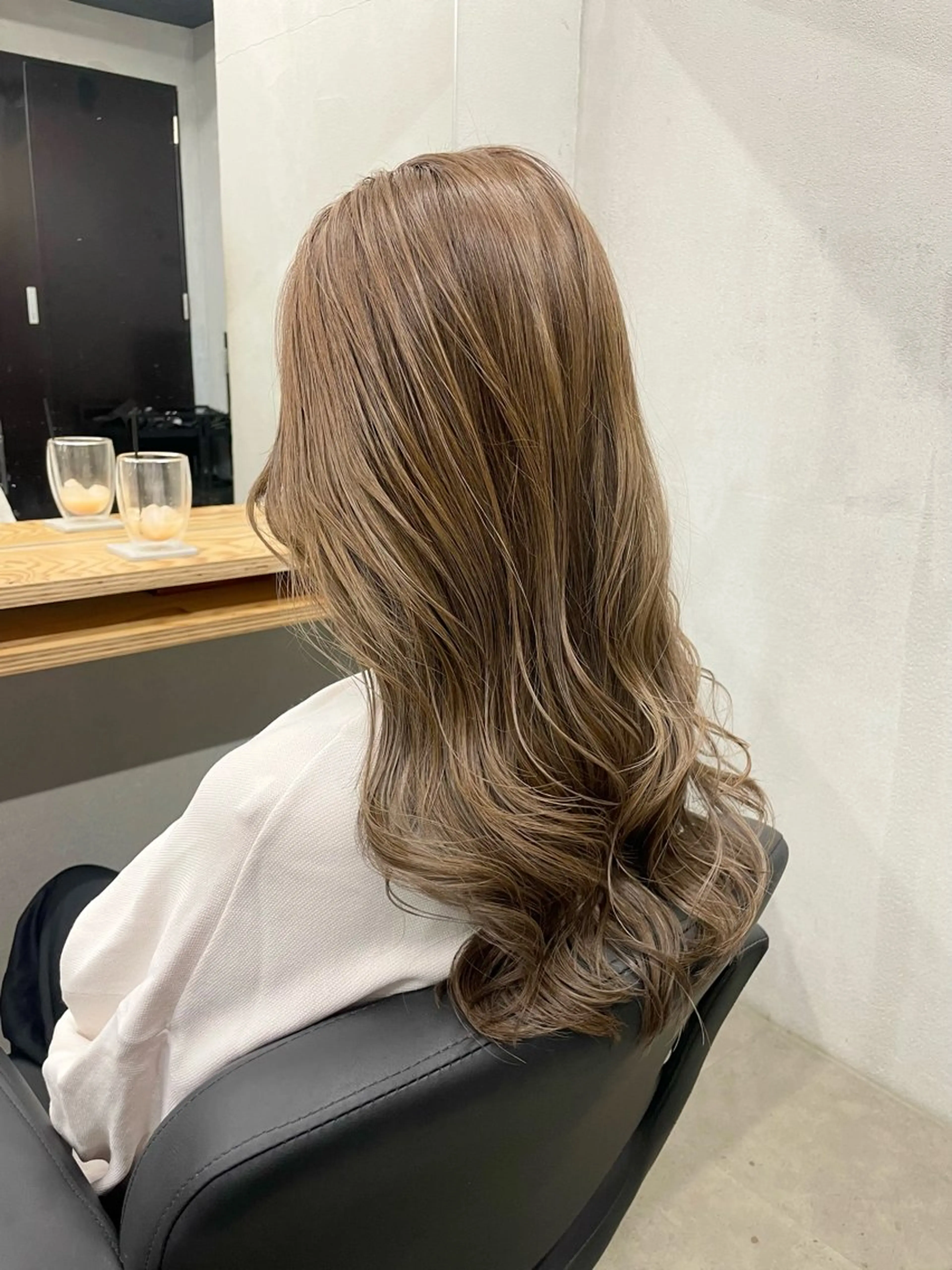 ロング カット ヘアカラー トリートメント ひより ／novusのヘアスタイル