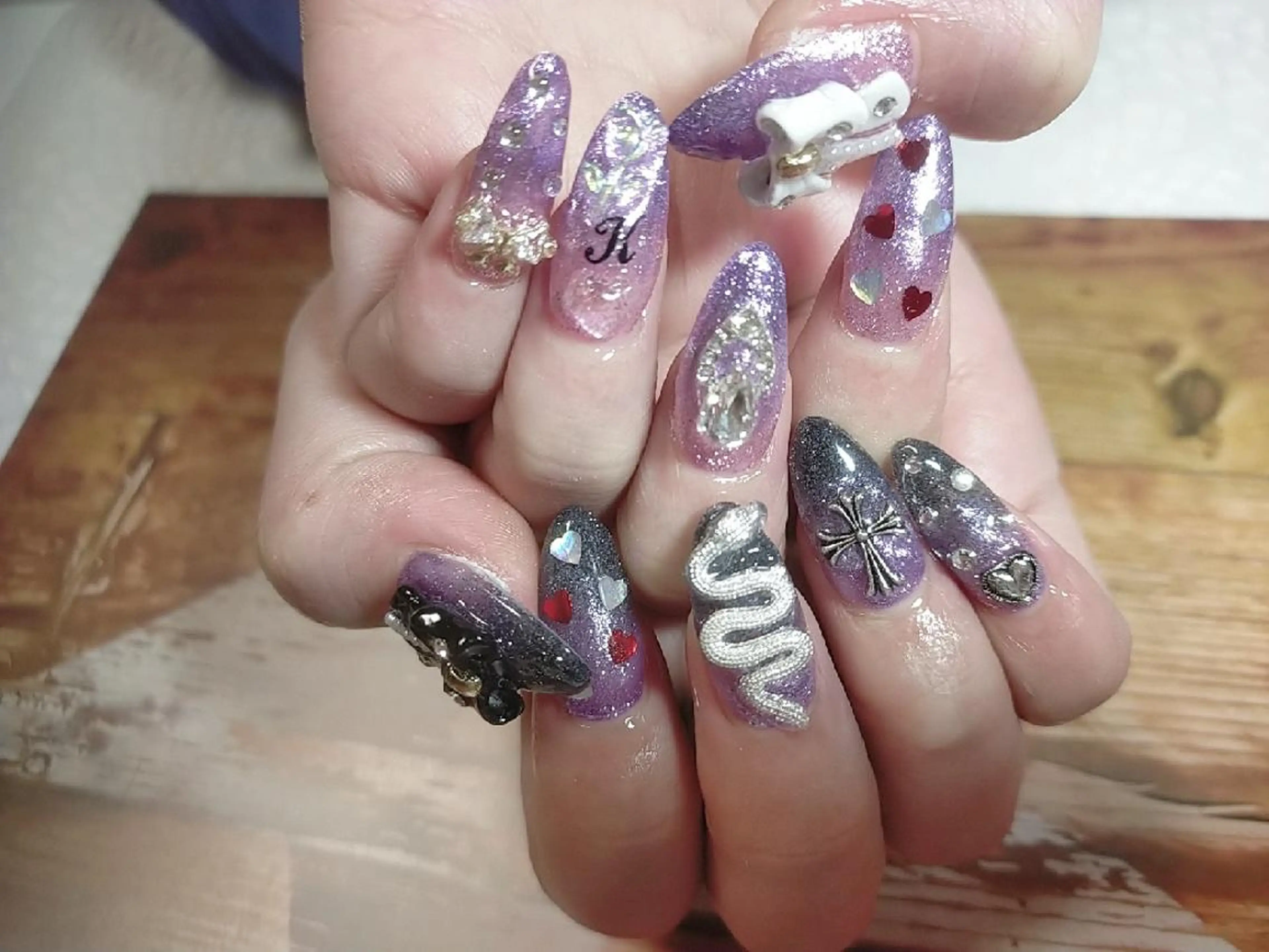 ネイル 長さ出し ＤI'A ネイルサロンのネイルデザイン