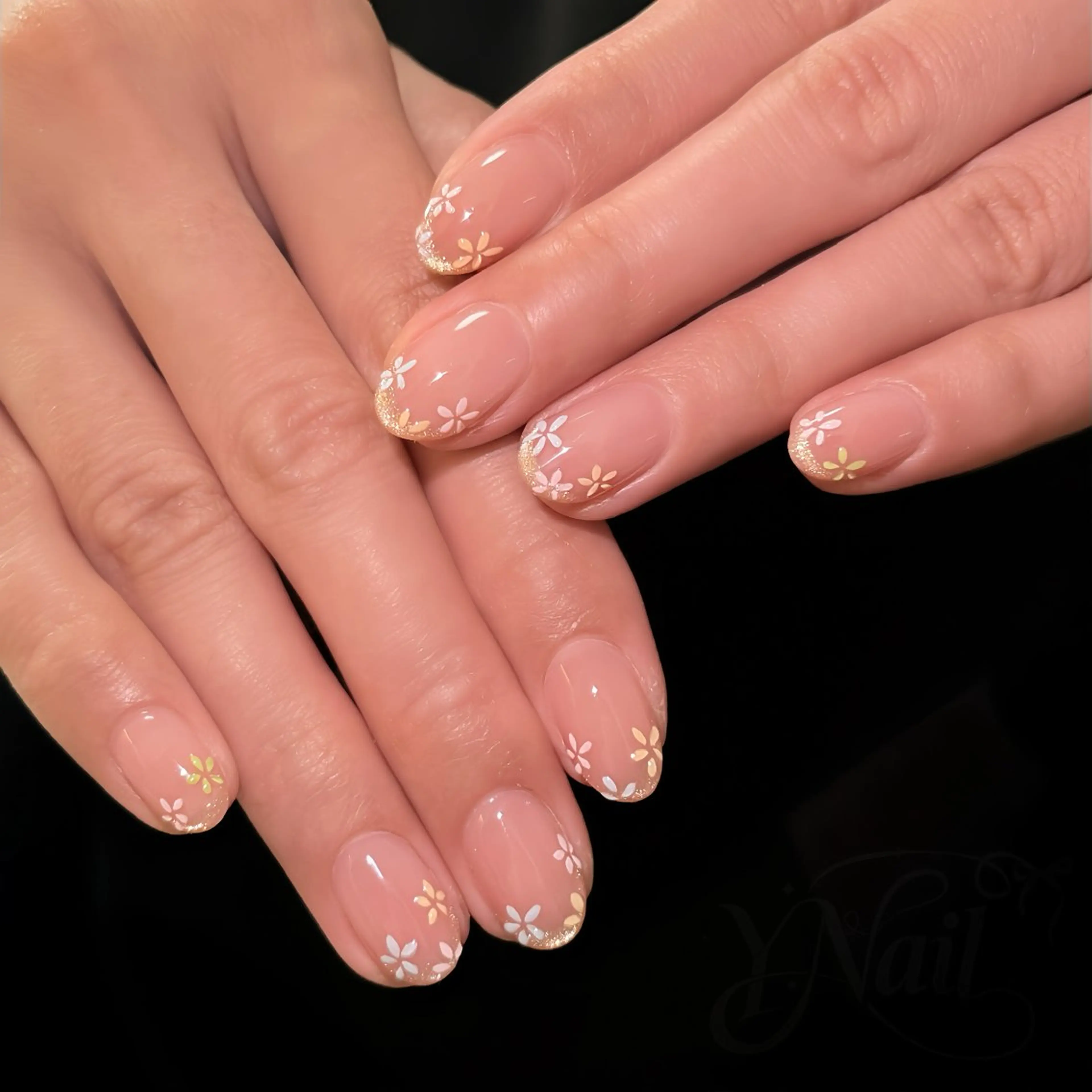 ネイル ハンドネイル Y. Nailのネイルデザイン