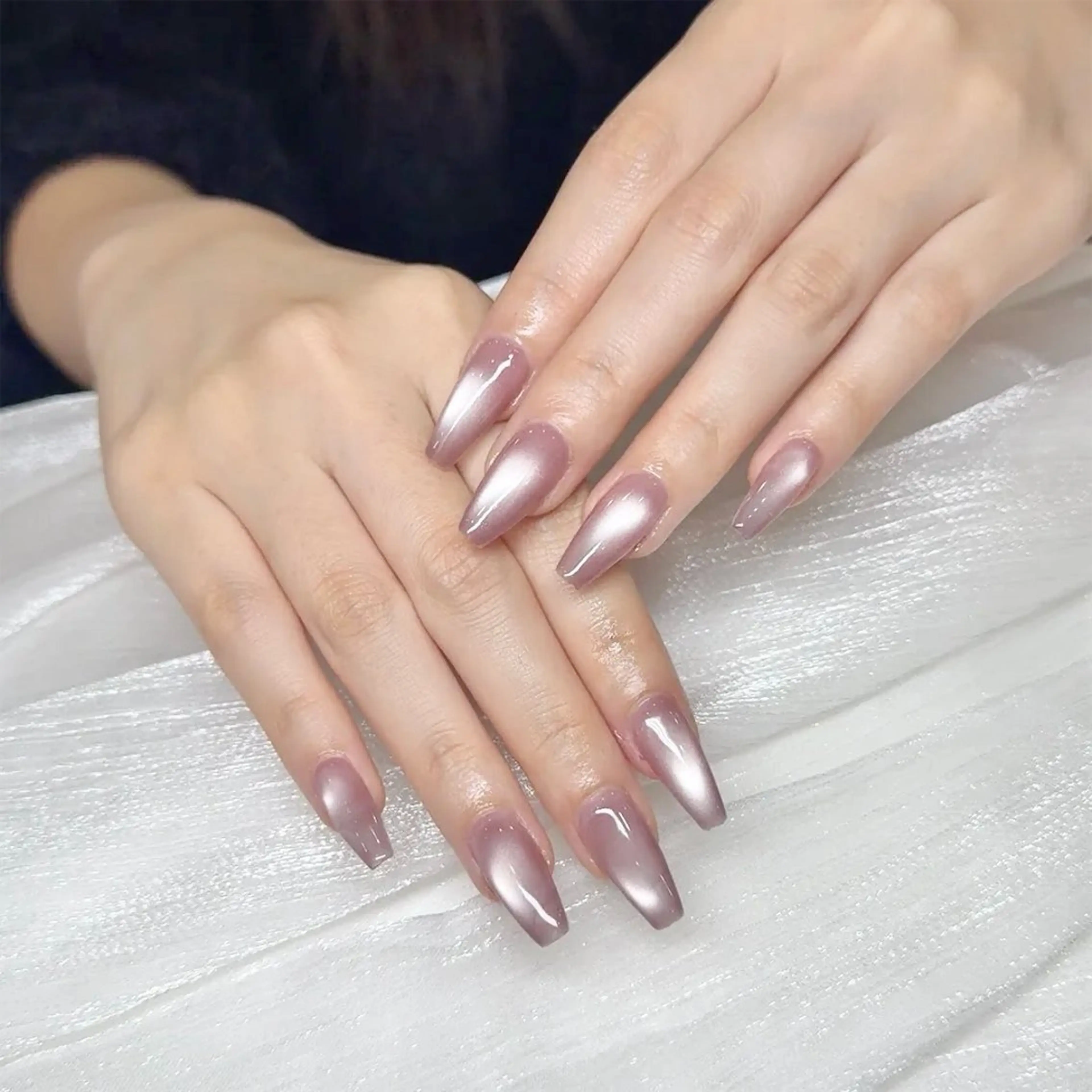 ネイル MQueen ネイルサロンのネイルデザイン