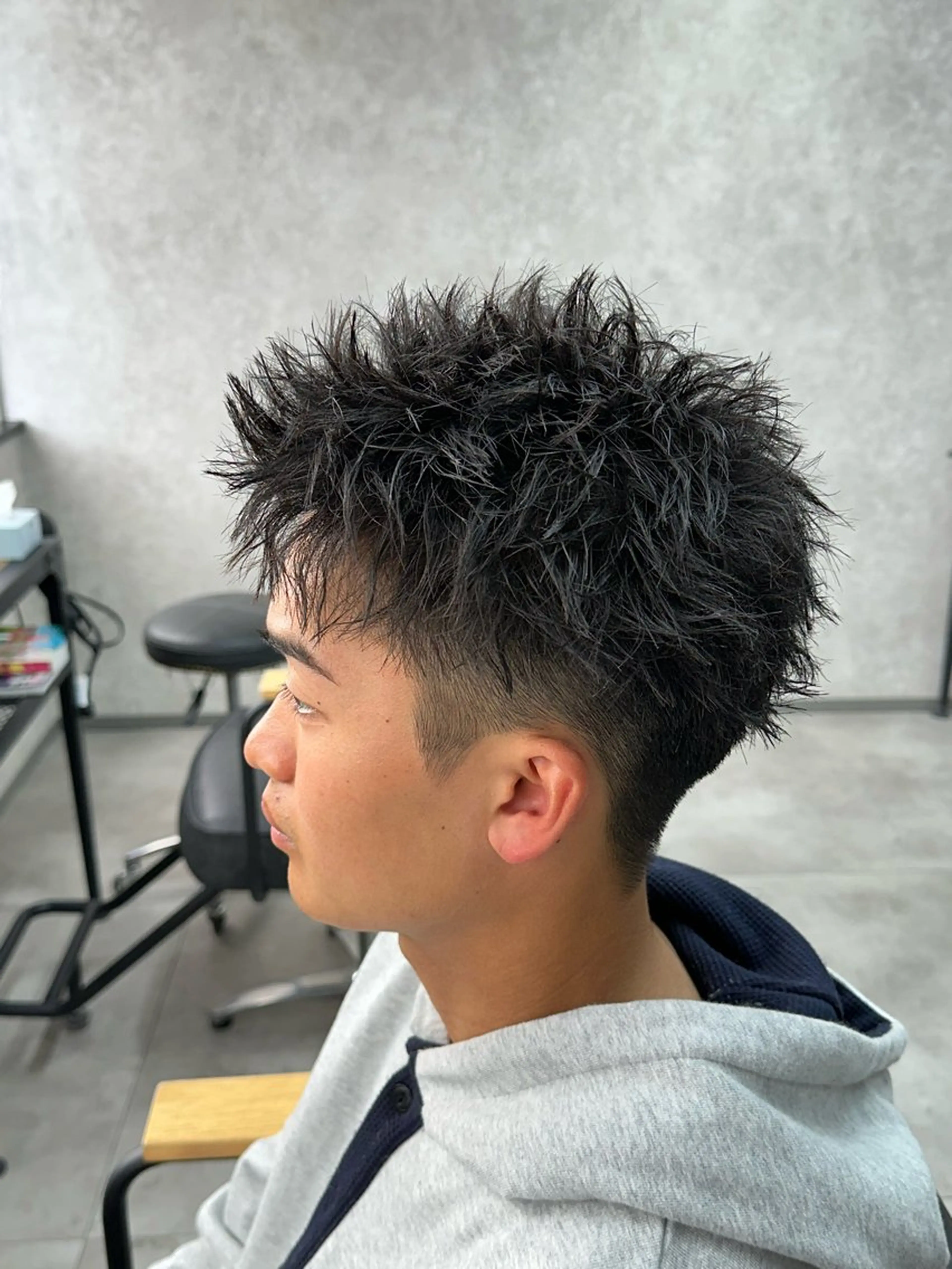 パーマ メンズ メンズパーマ スパイキーショート 【メンズ専門】中本 翔大のヘアスタイル
