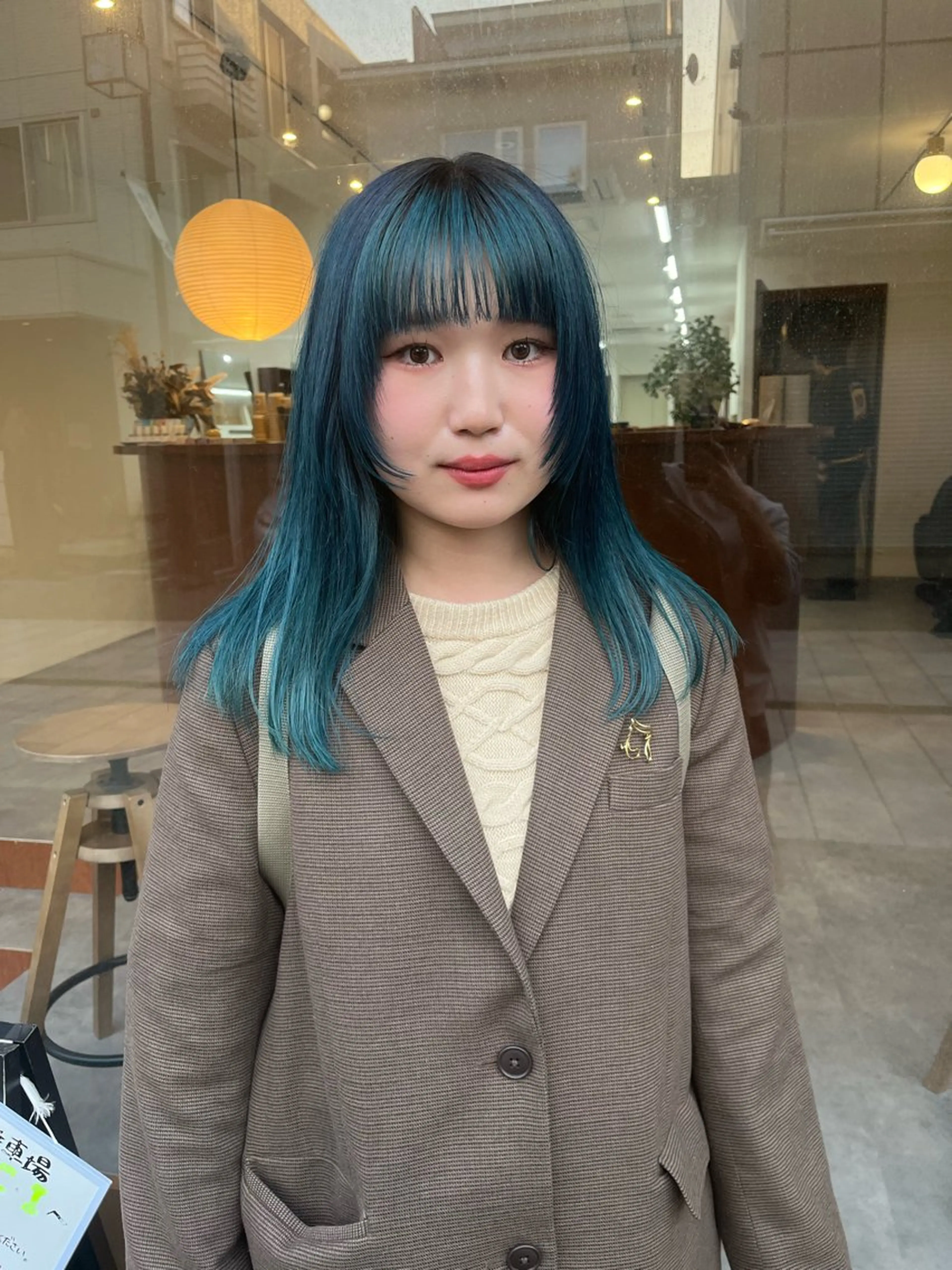 セミロング ボブ/レイヤー/ ショートcovo代表のヘアスタイル