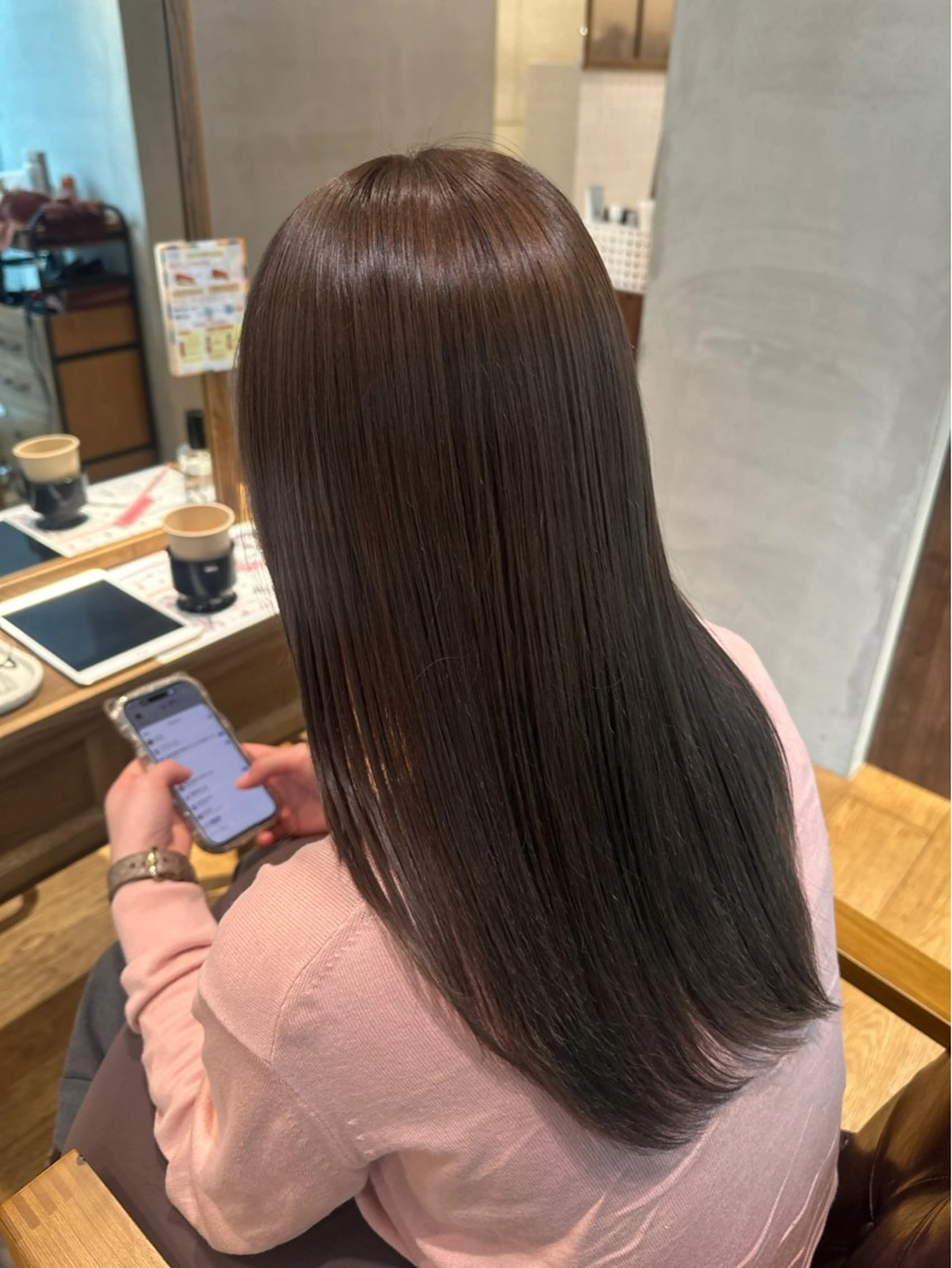 セミロング 後藤 梨乃のヘアスタイル
