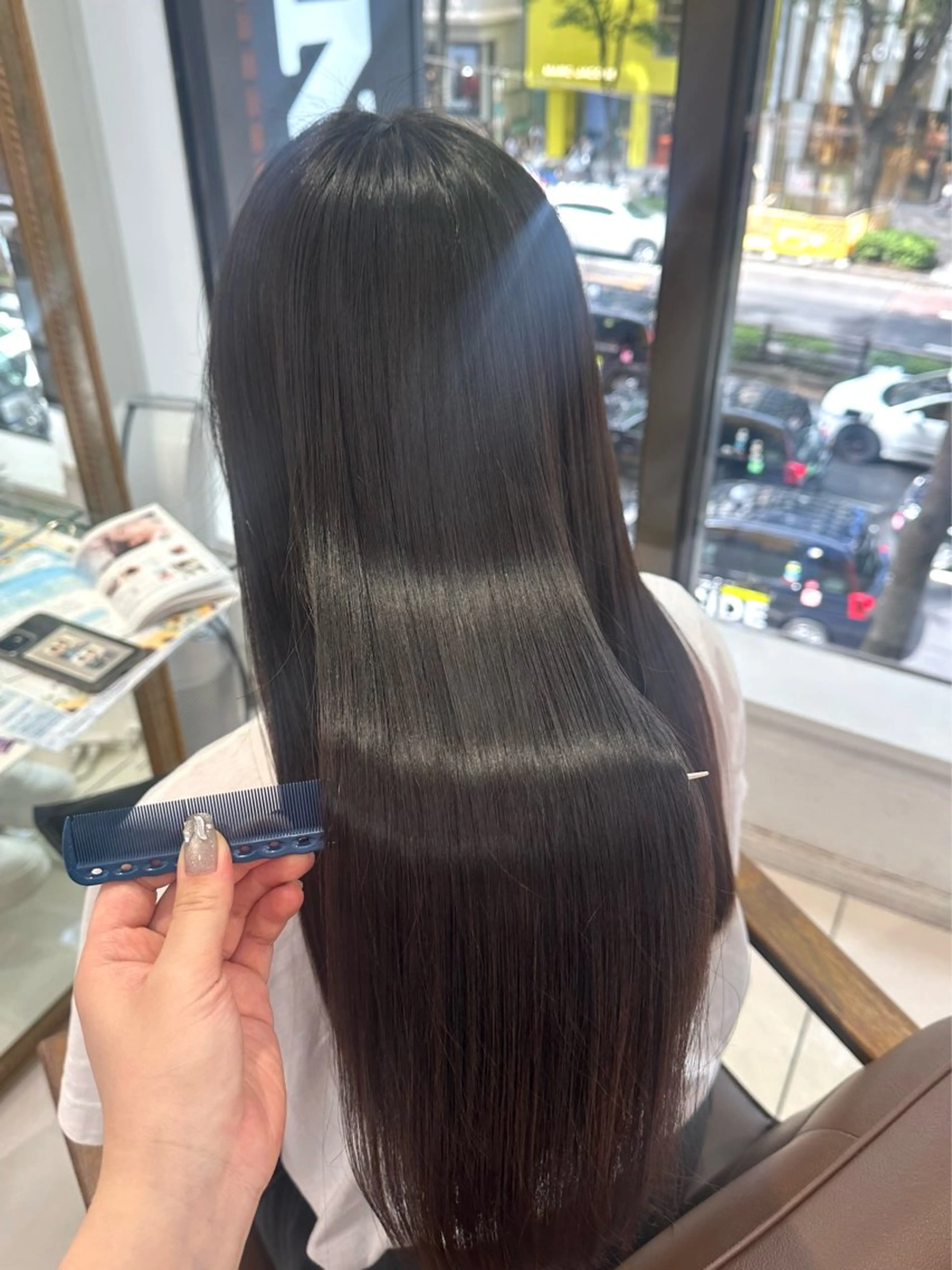 ロング トリートメント 髪質改善カラー🤍 Nanakoのヘアスタイル