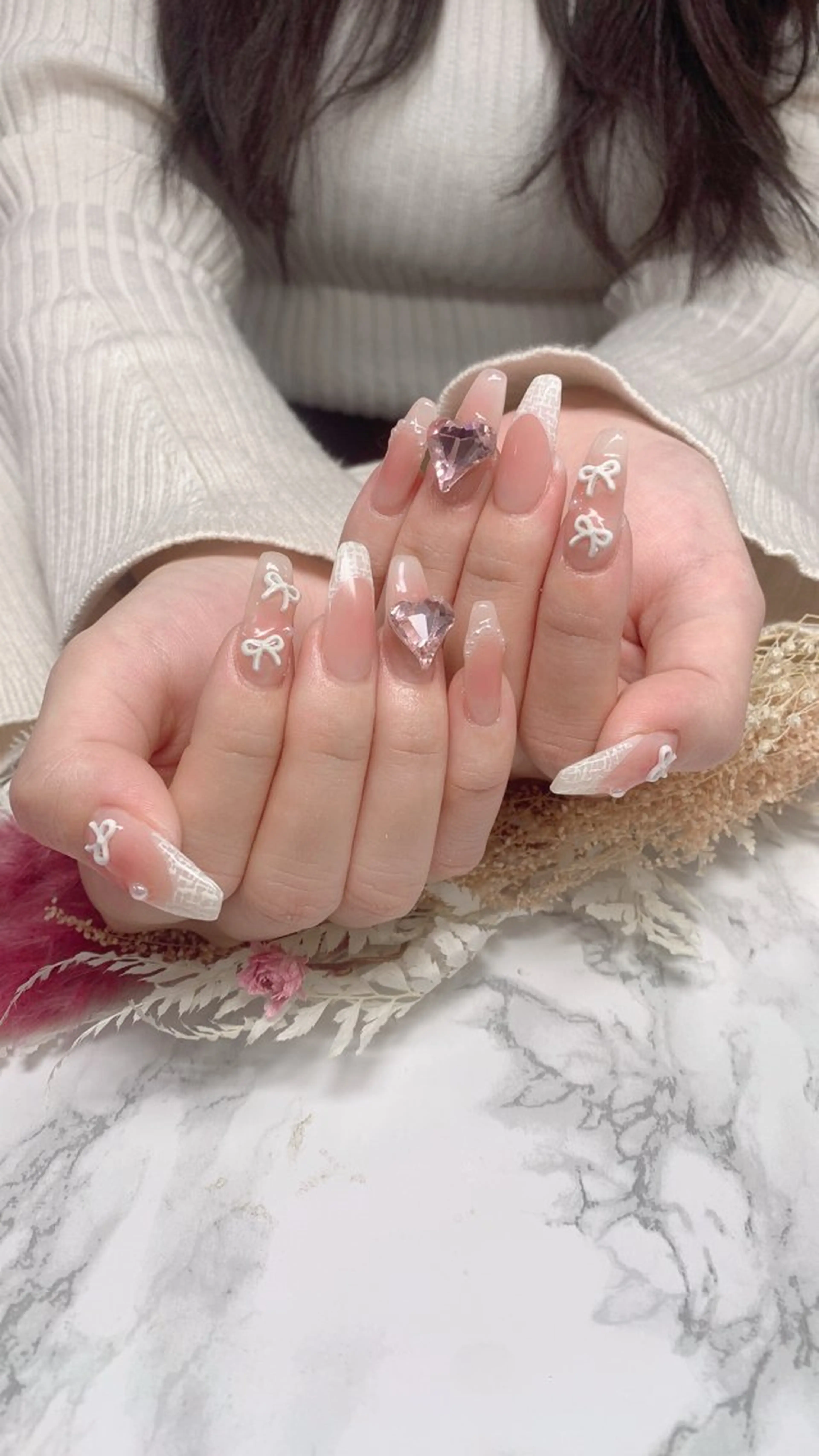 ネイル はな💎ネイル ワンホン、長さ出しのネイルデザイン