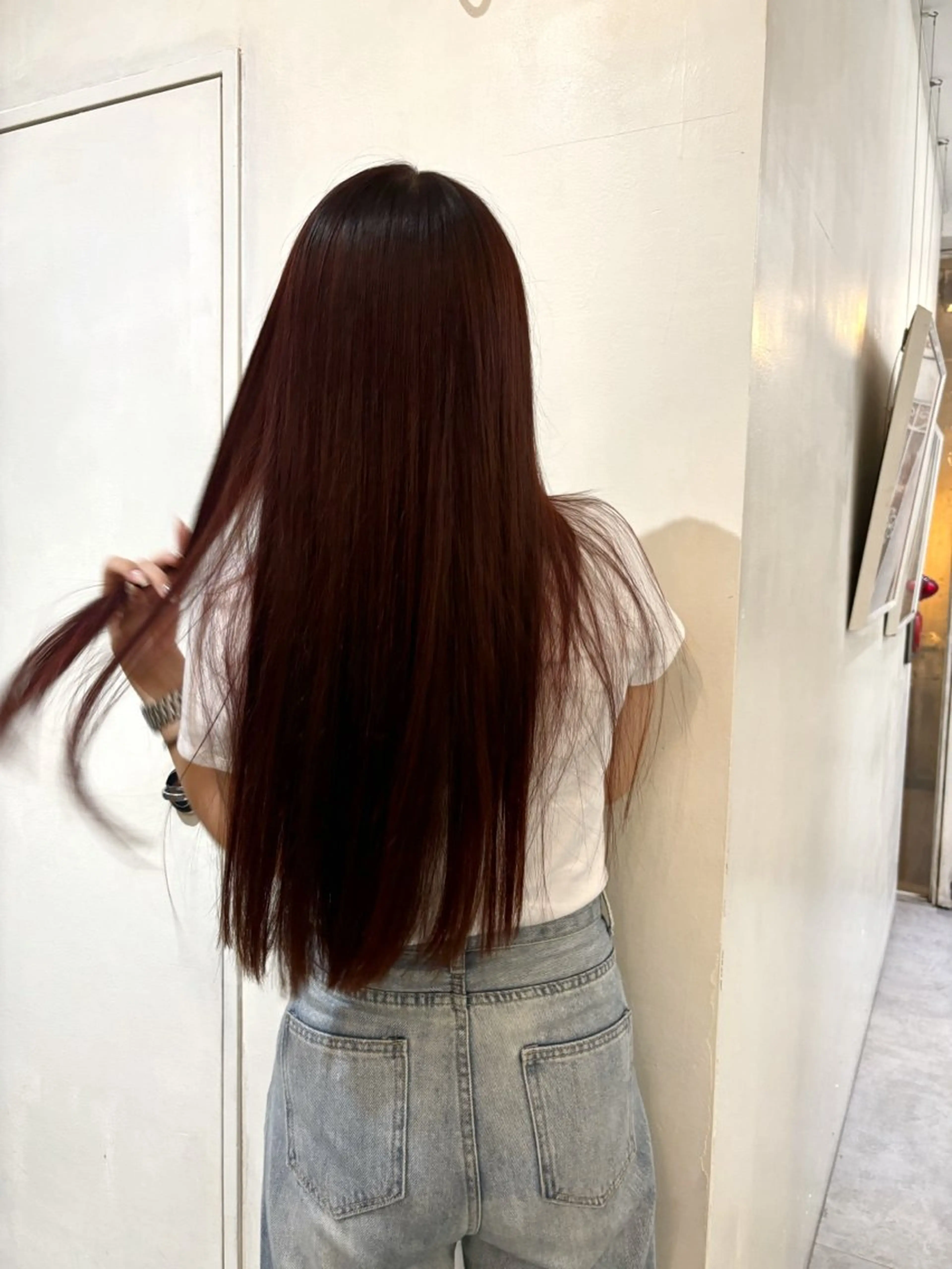 ロング カラー カシス レッドカラー 髪質改善 トリートメント asuka/似合わせ /レイヤー/暖色のヘアスタイル