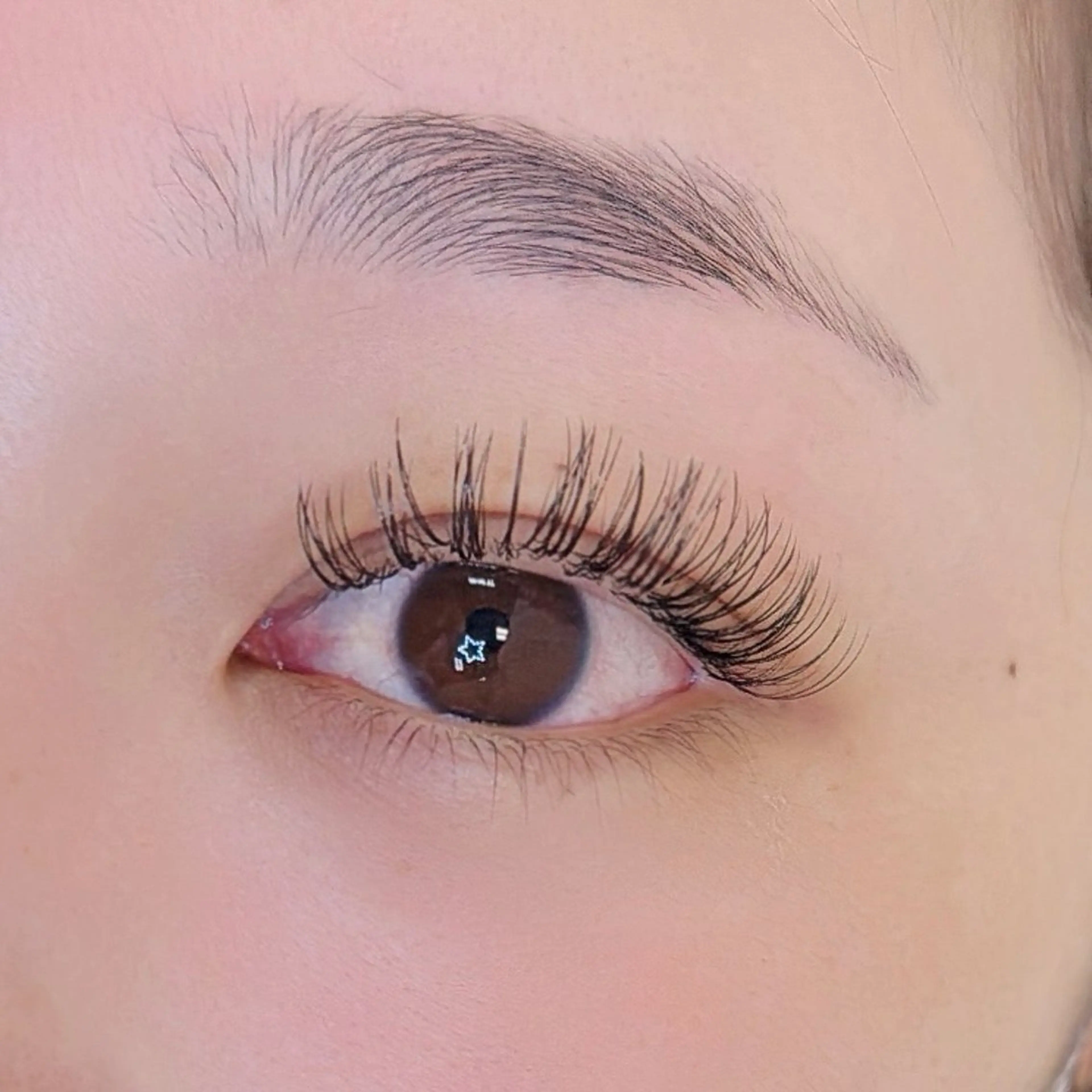 NEW✨️【ご新規様限定】ダブルフラットラッシュ(60束)ボリューム感・持続力！満足度100点✨の写真