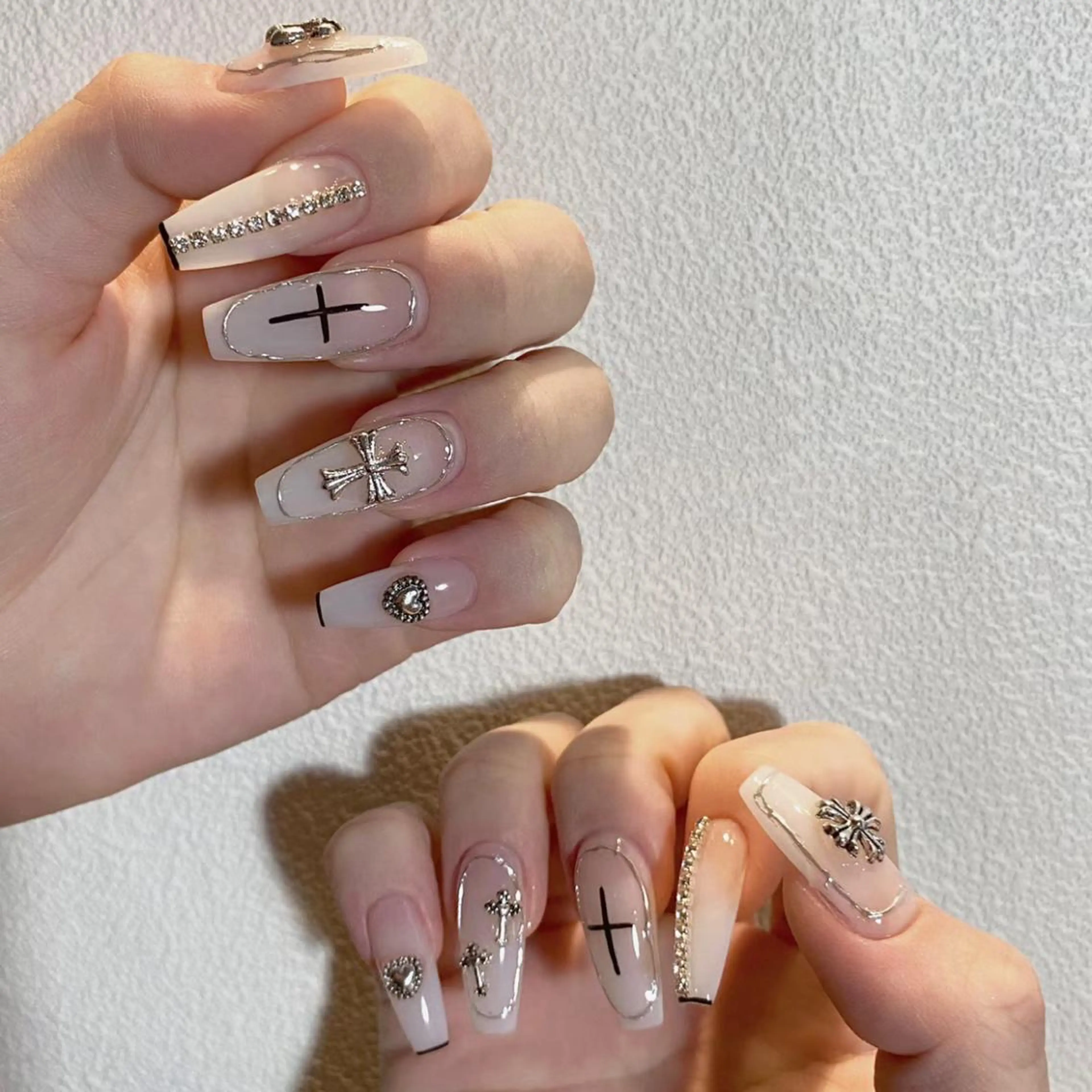 ネイル ハンドネイル ハンドケア BLinLin nail salonのネイルデザイン