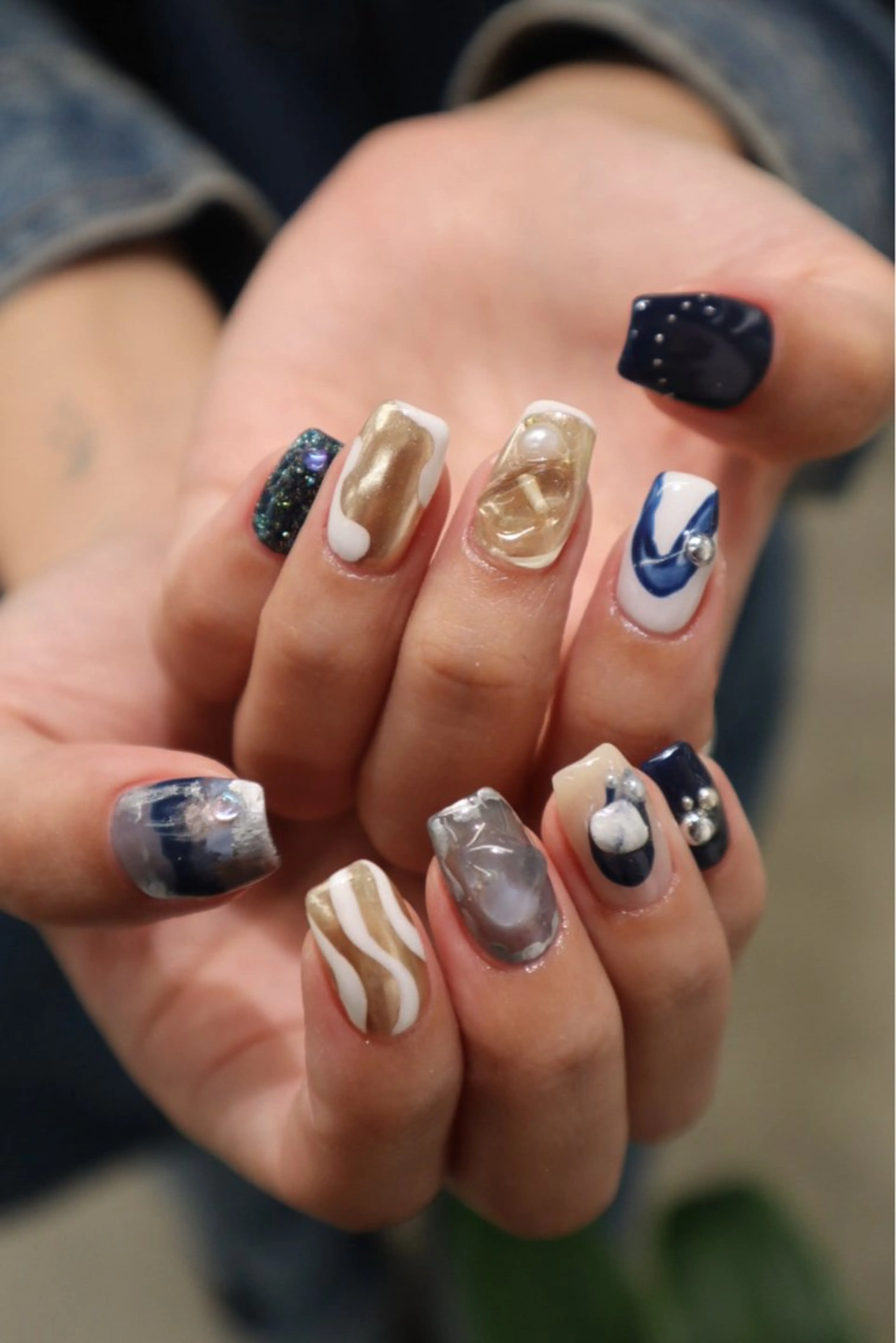 ネイル 持ち込み ハンドネイル sister  mohawk所属・chika ／ nailのネイルデザイン