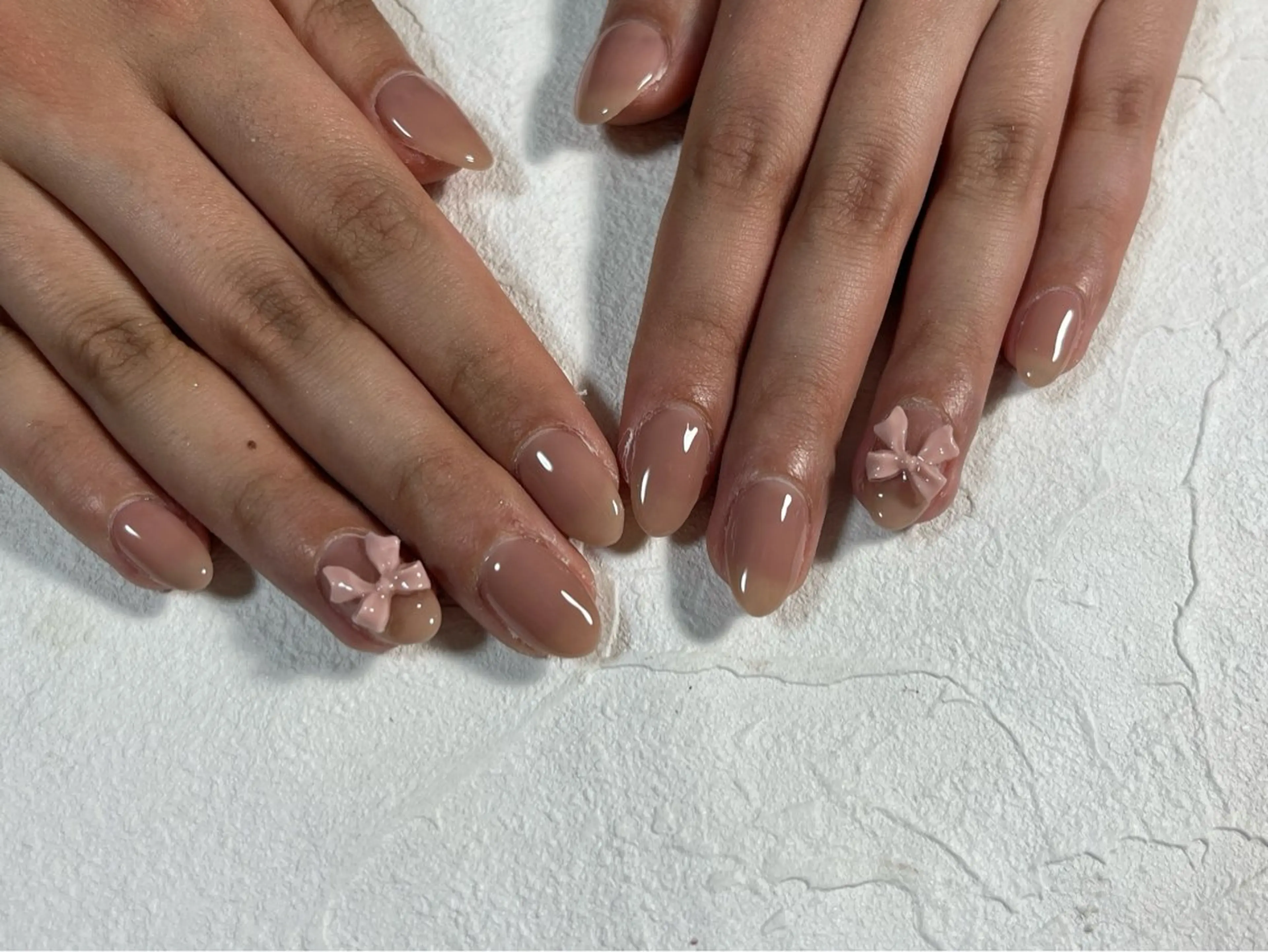 ネイル オーロラネイル フラワーネイル フットネイル フレンチネイル ジェルネイル ハンドネイル kiki nail たまプラーザのネイルデザイン
