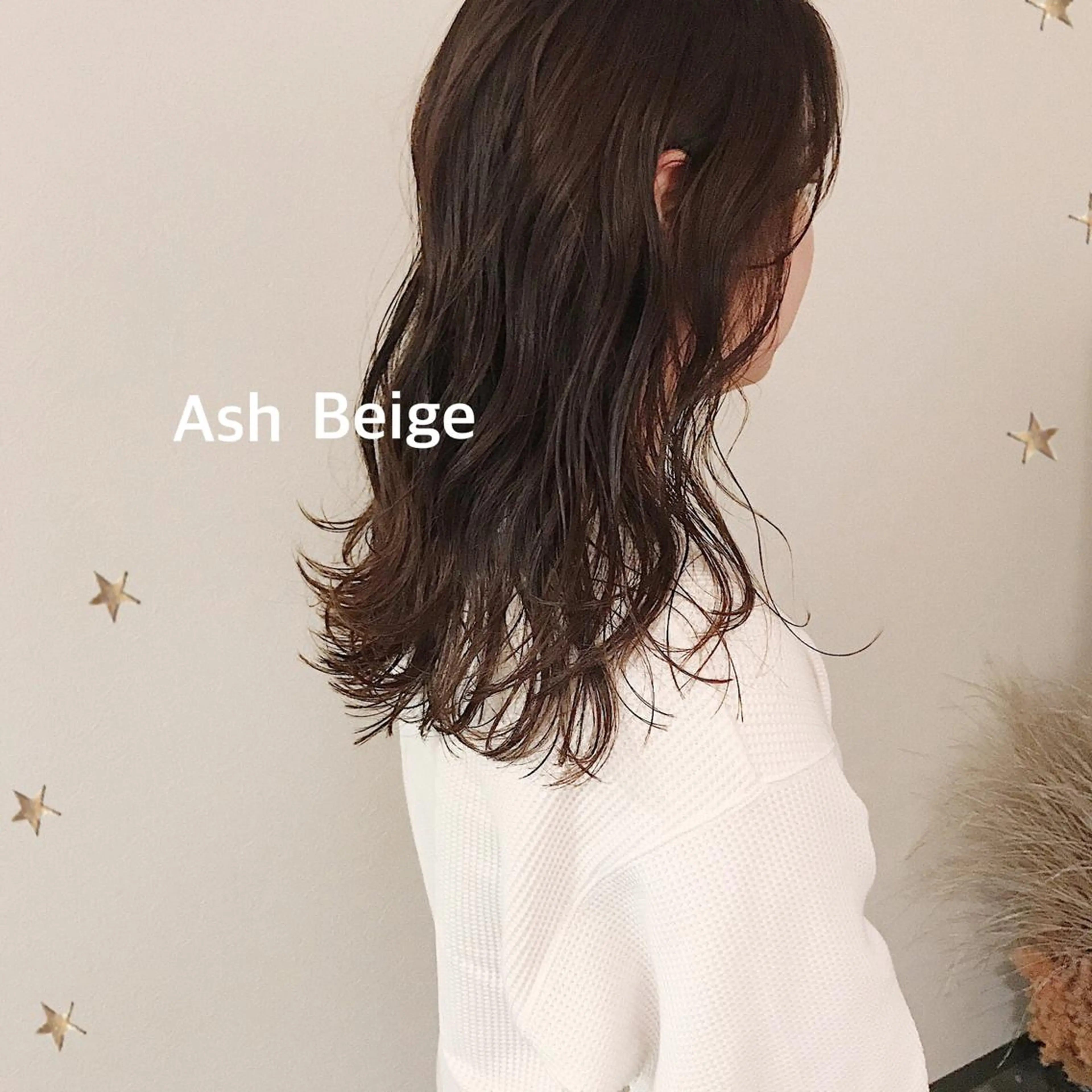 セミロング カラー カット ヘアカラー 市川 千夏のヘアスタイル