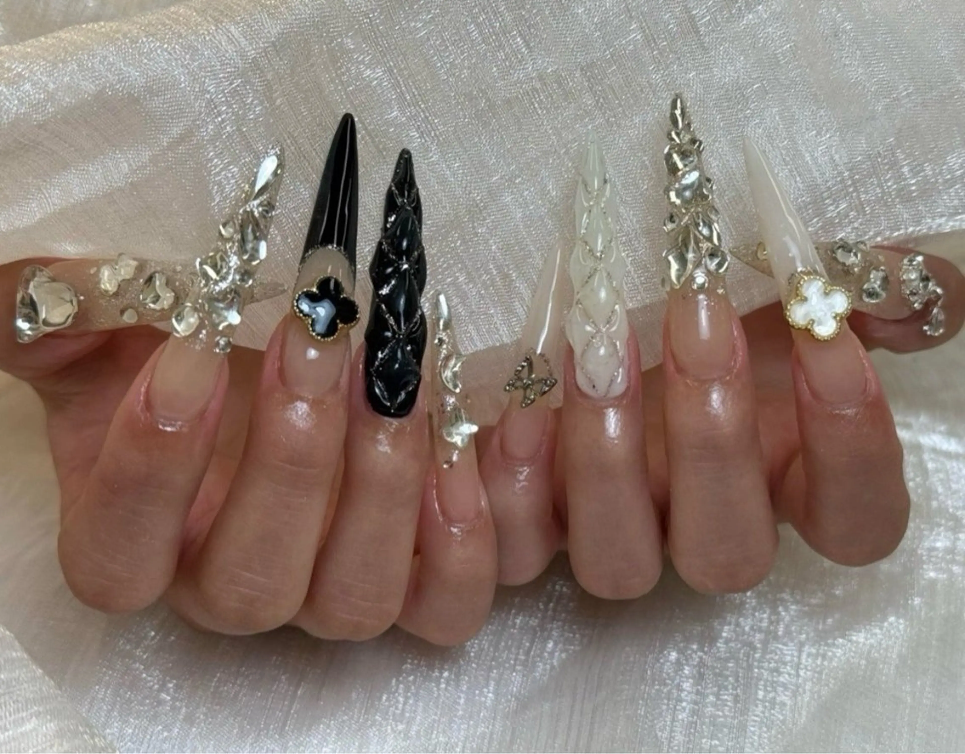 ネイル アートネイル ジェルネイル ネイルチップ ハンドネイル Jenn Nail Salonのネイルデザイン