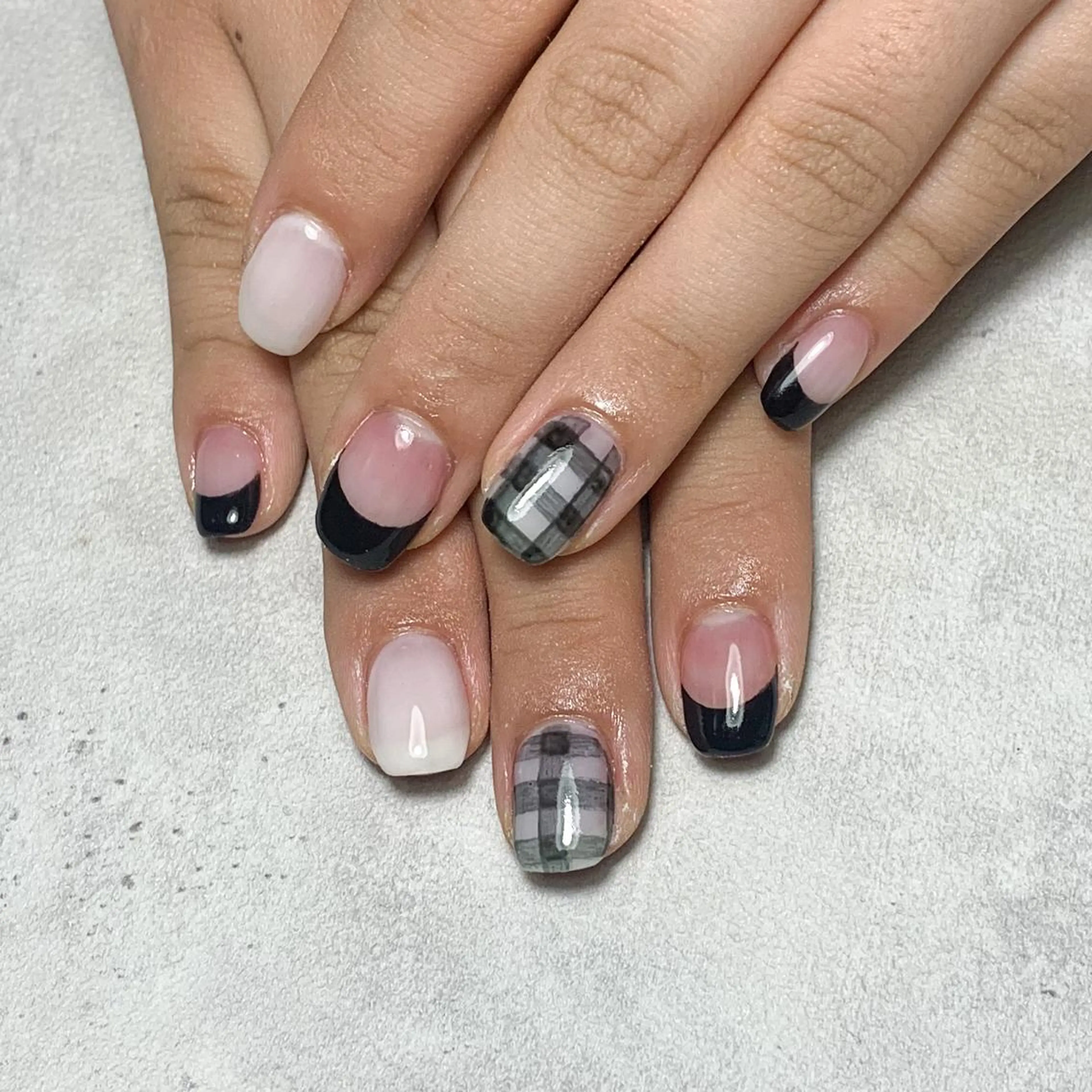 ネイル FIORITURA aiのネイルデザイン