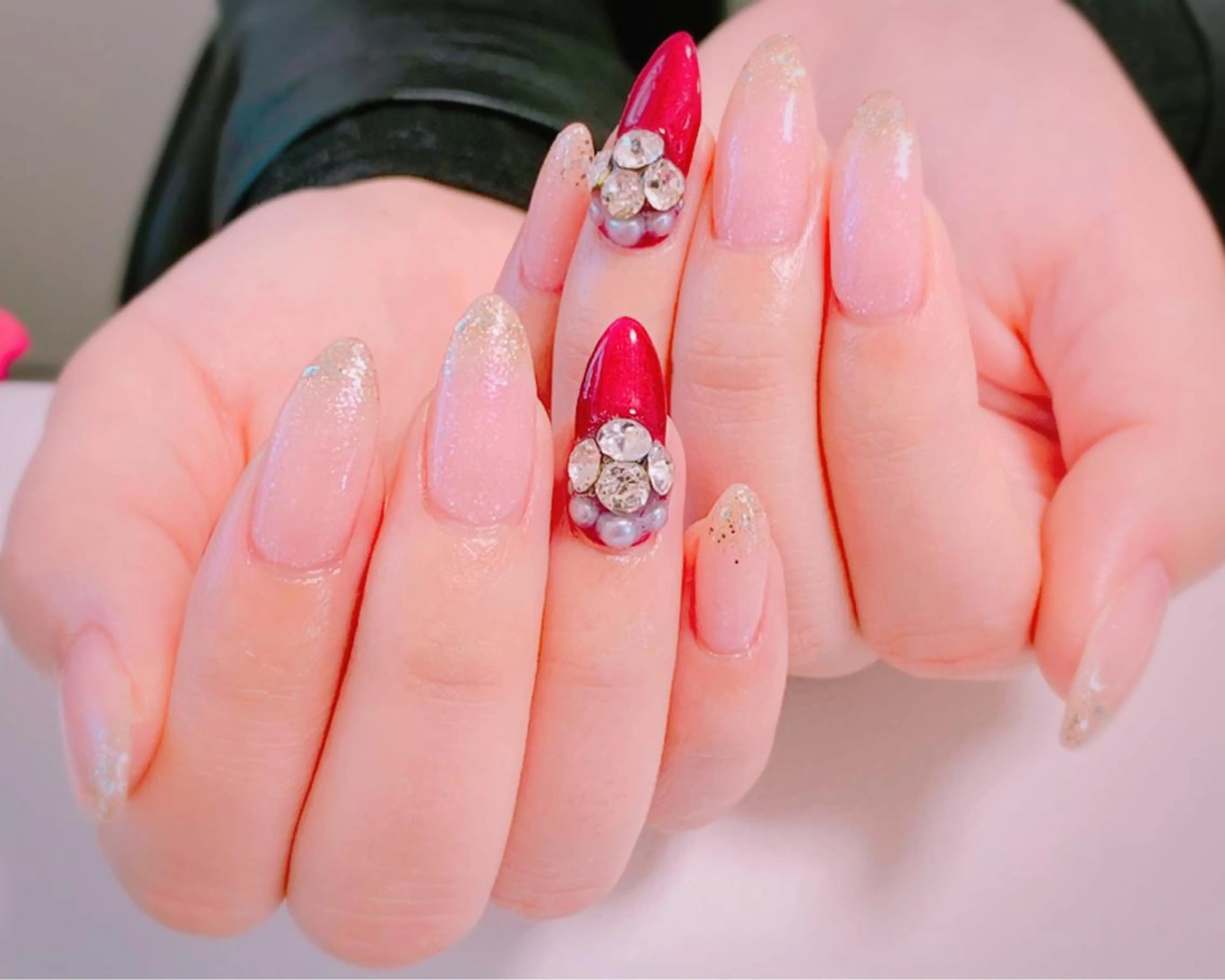 ネイル キラキラネイル 💎JADE💎 齊藤沙也香のエステ・リラクイメージ