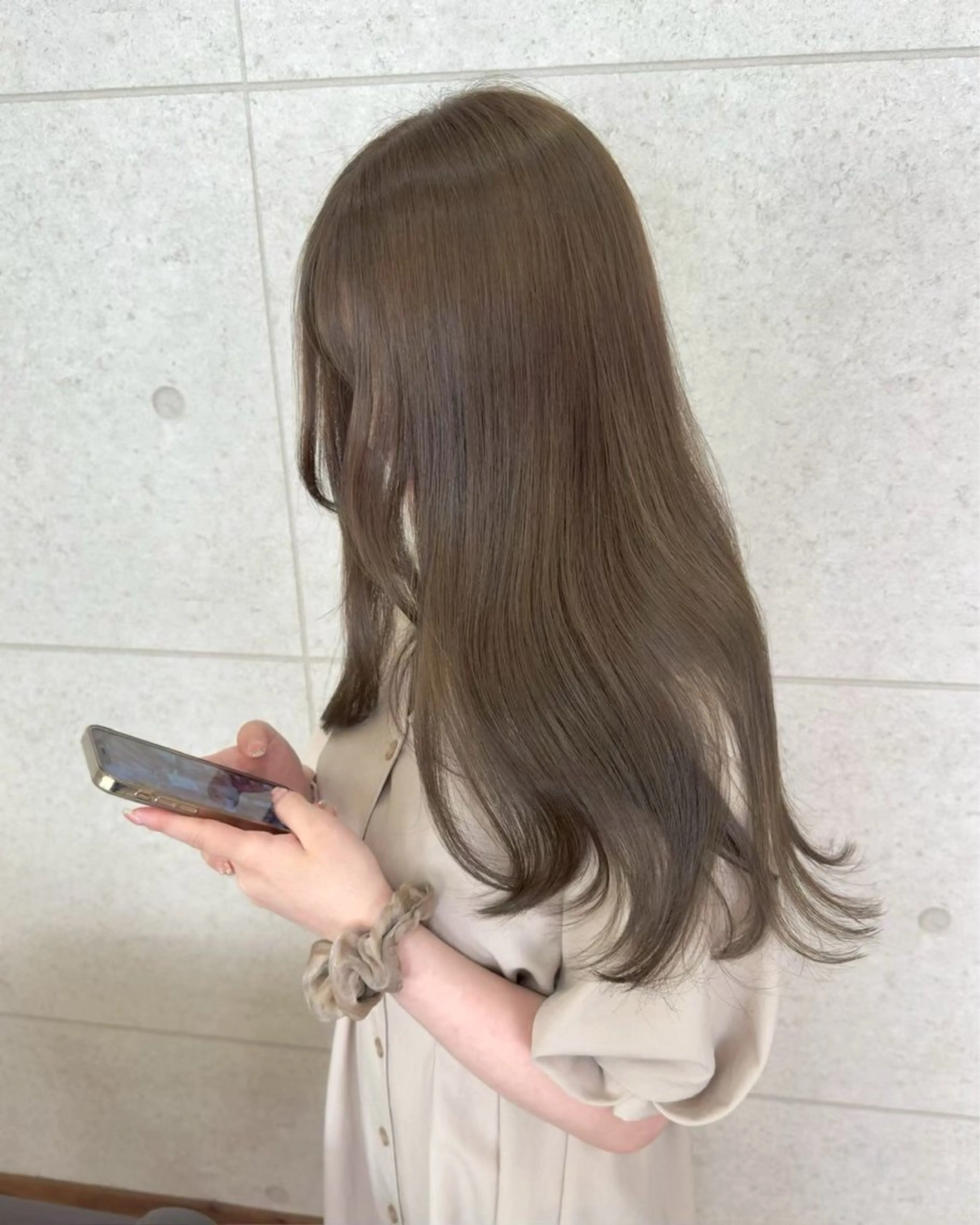 カラー Hip's eyes meiのヘアスタイル