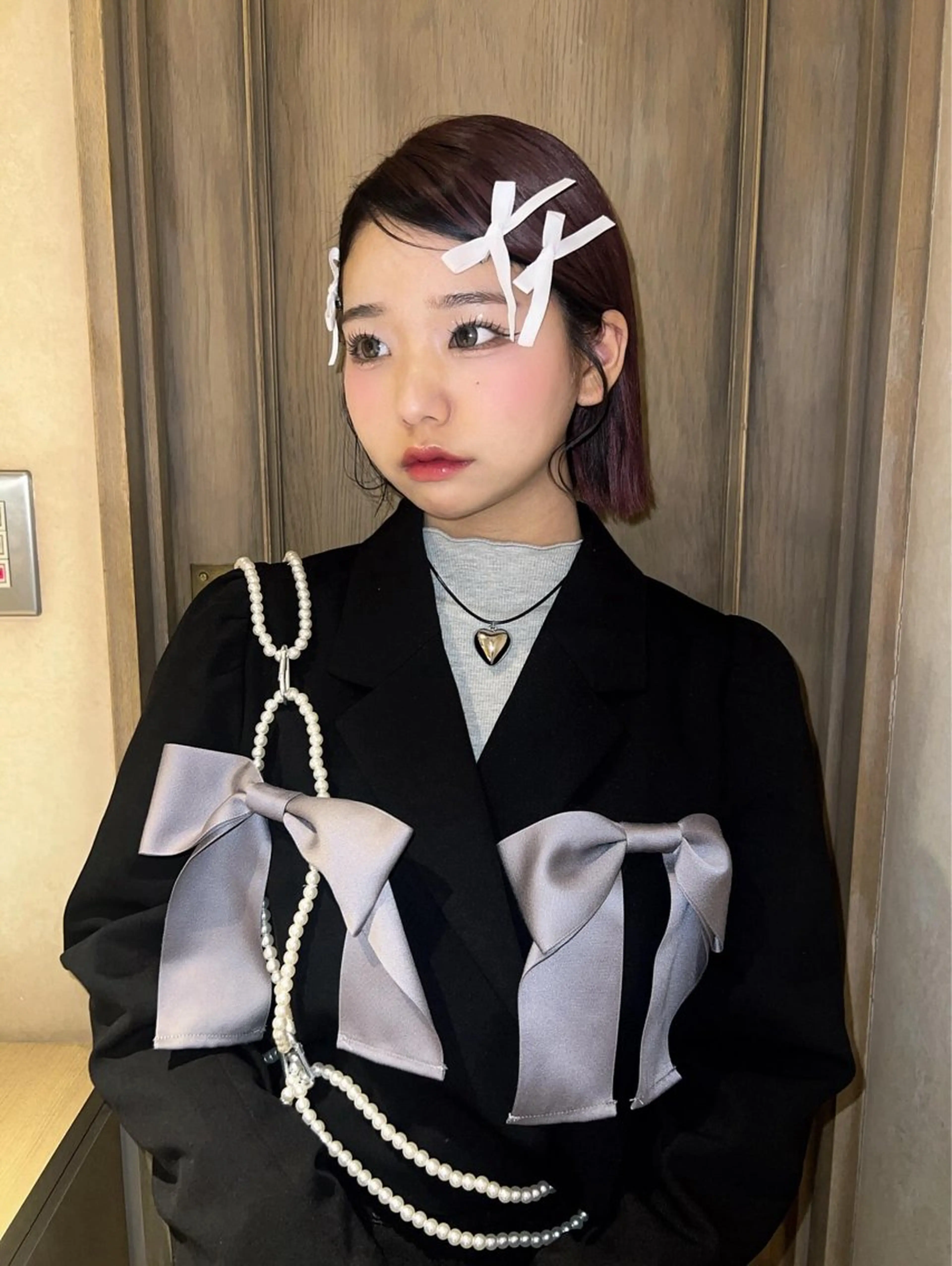 ミディアム カラー ヘアアレンジ ミストバング デザインカラー  フェイスフレーミング ヘアカラー ハイトーン/ピンク カラー/めい🎀のヘアスタイル