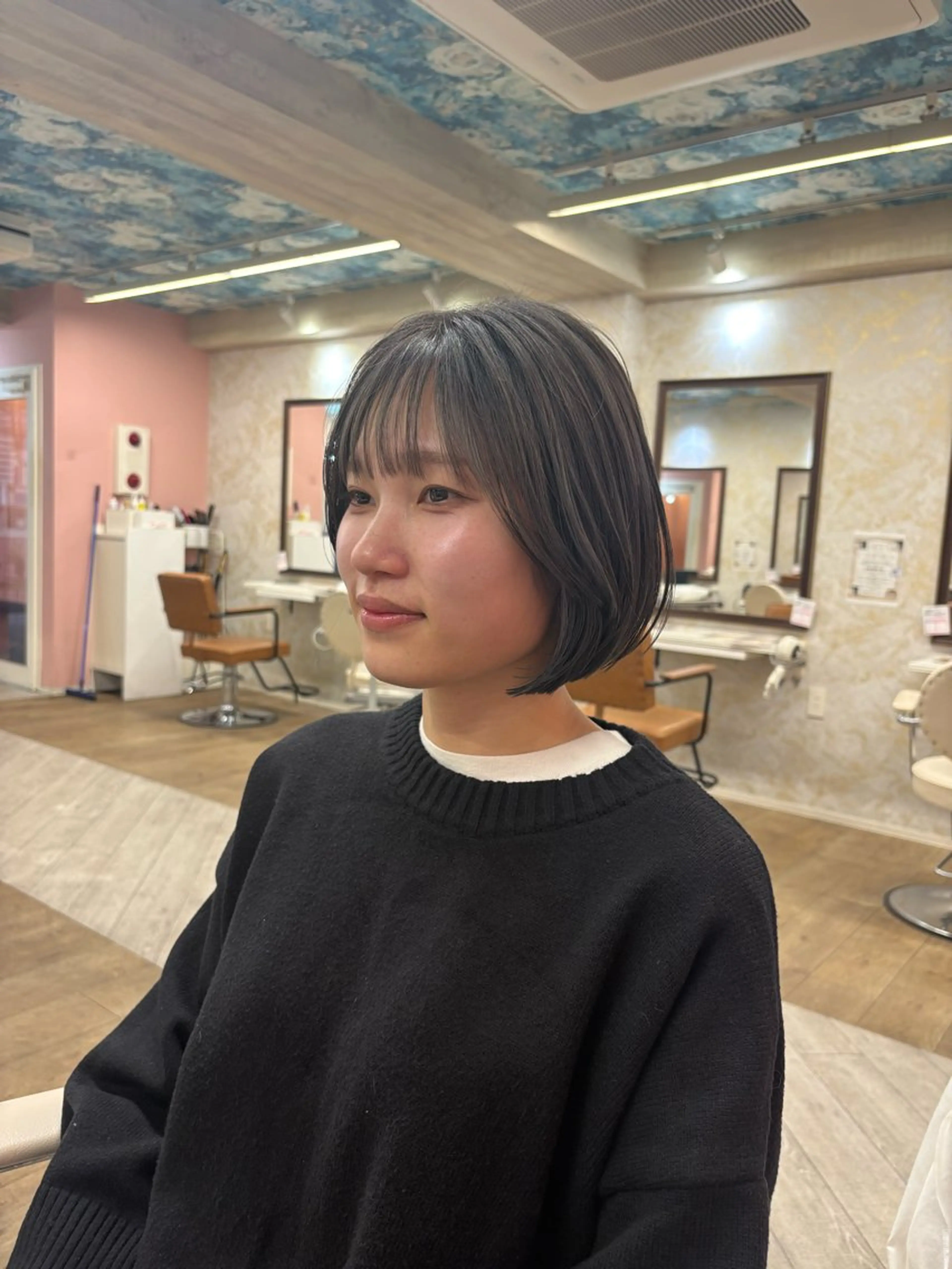 ショート カット 津村 慶のヘアスタイル