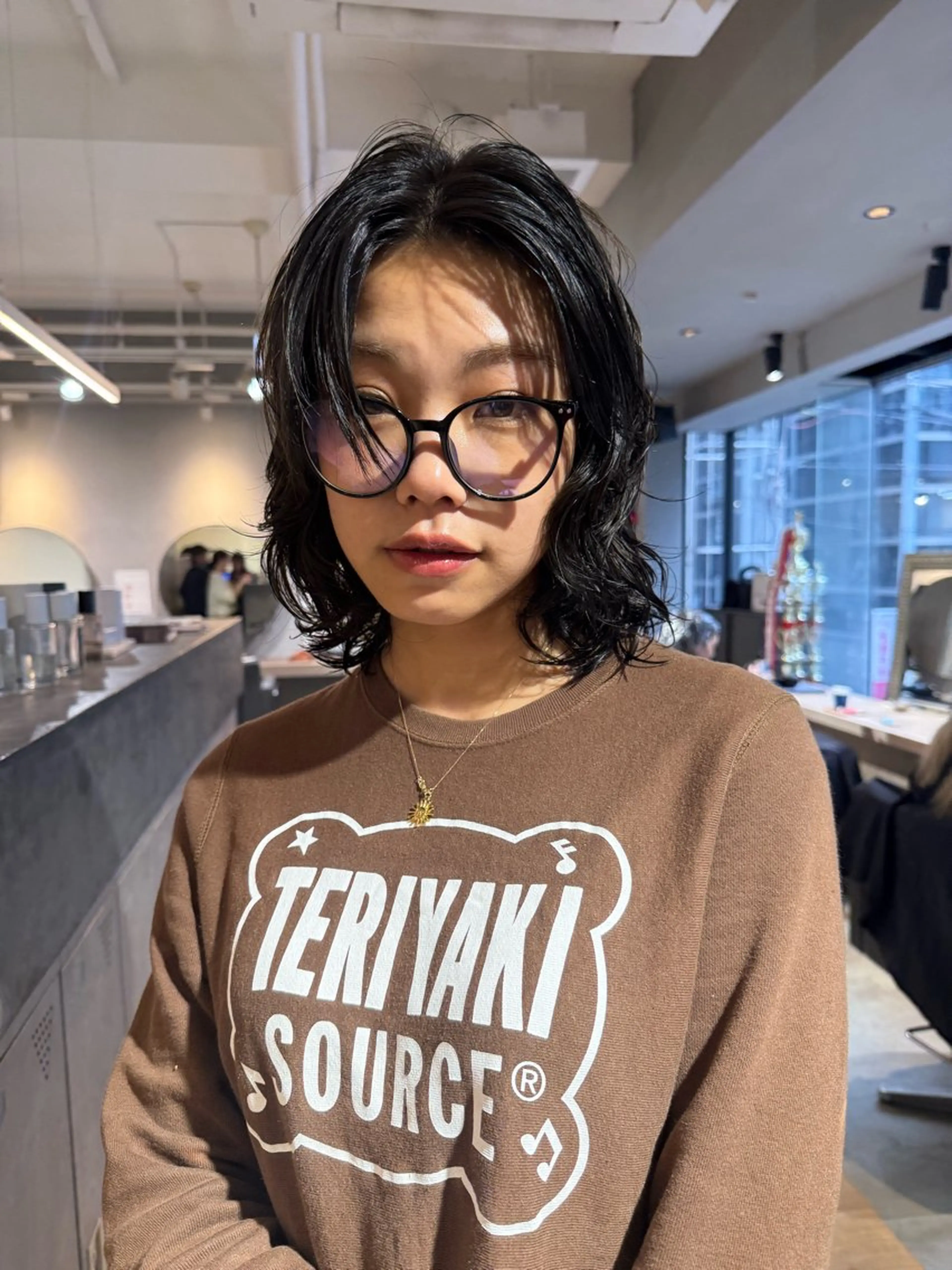 ミディアム カラー パーマ ヘアカラー トリートメント 梅田/束感マツエク /ナツノのマツエク・マツパデザイン