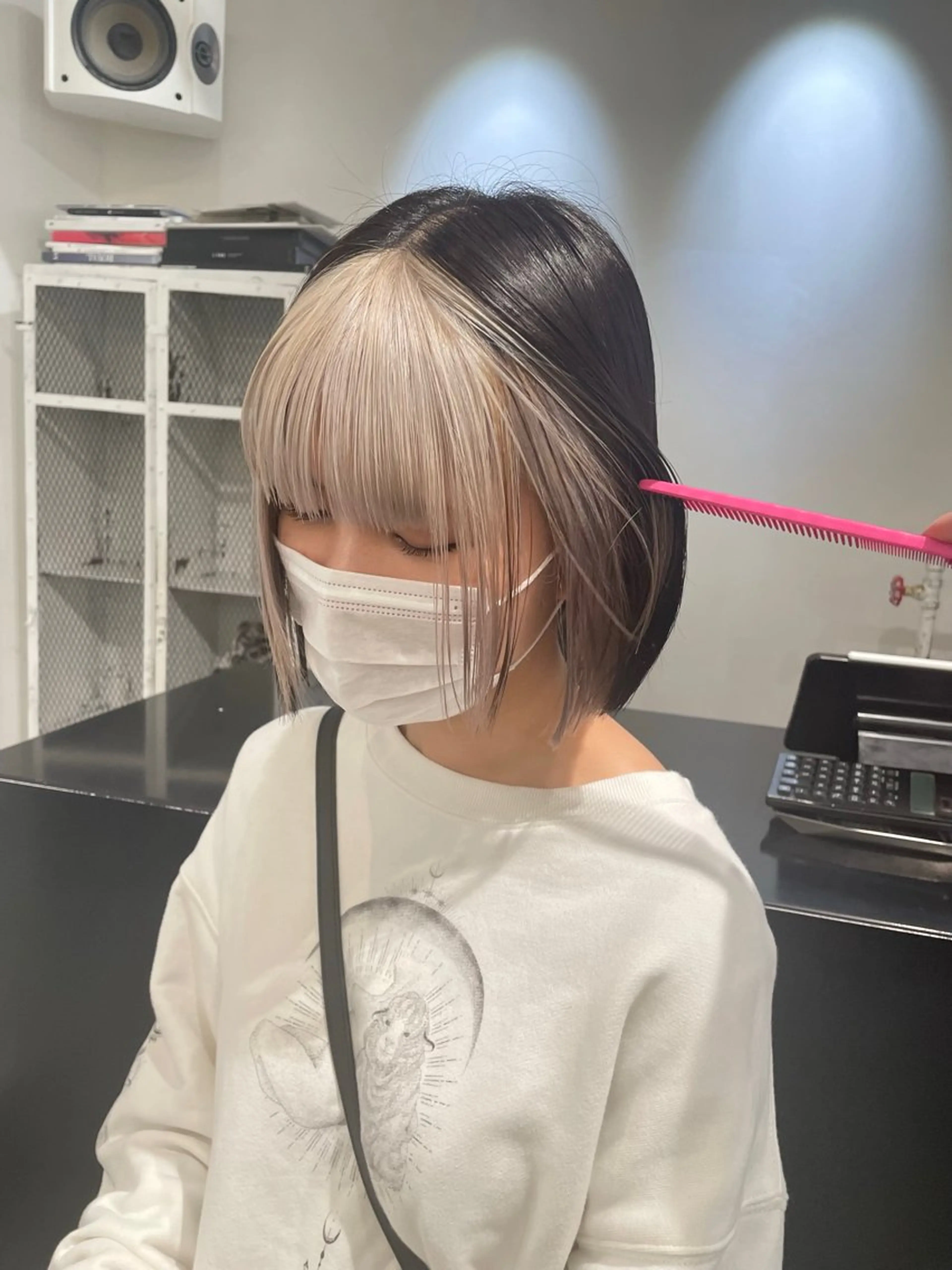 【初来店限定】イヤリングカラー✨(ブリーチ2回希望の場合DM下さい)➕コーティングトリートメントの写真