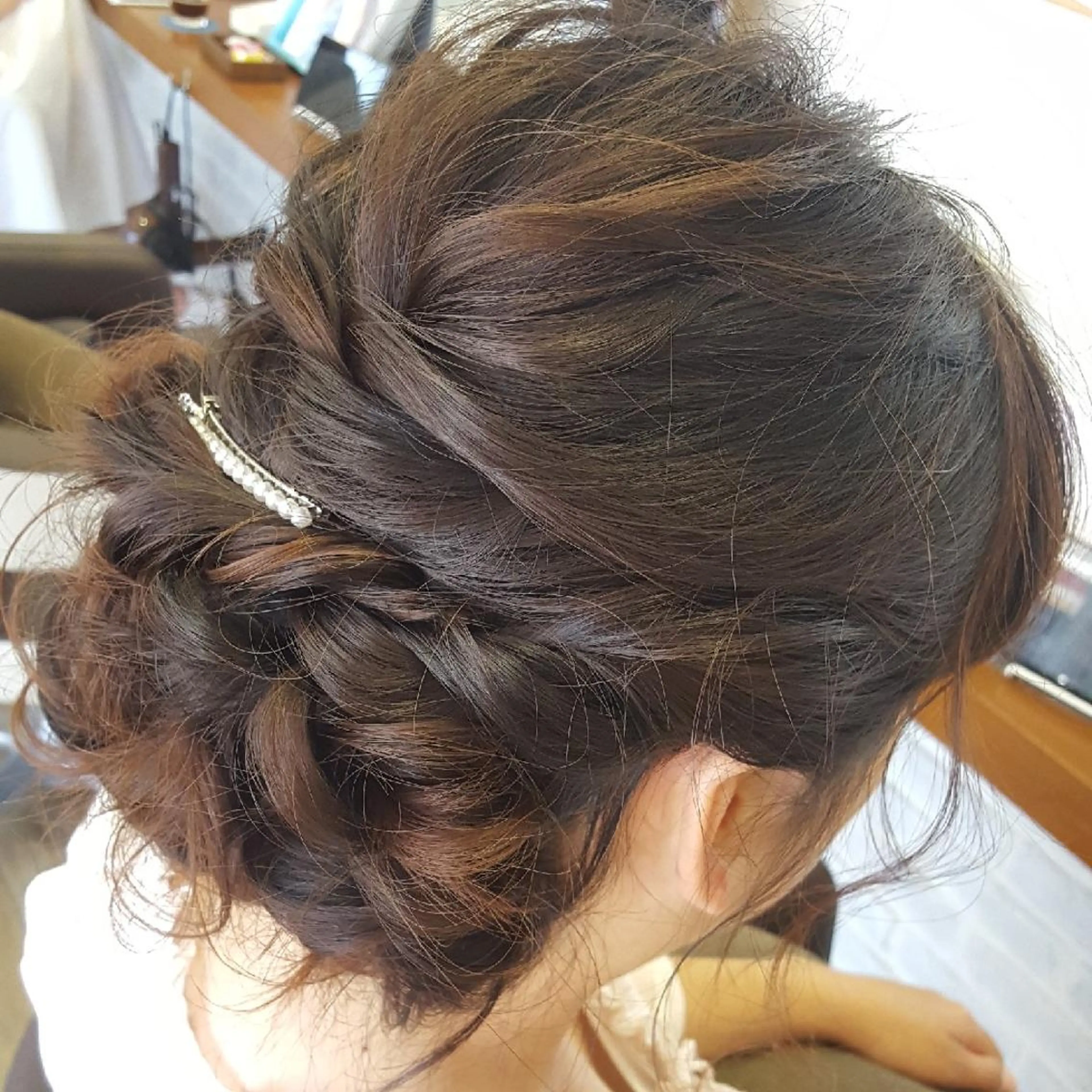 ヘアアレンジ 若泉 真梨のヘアスタイル