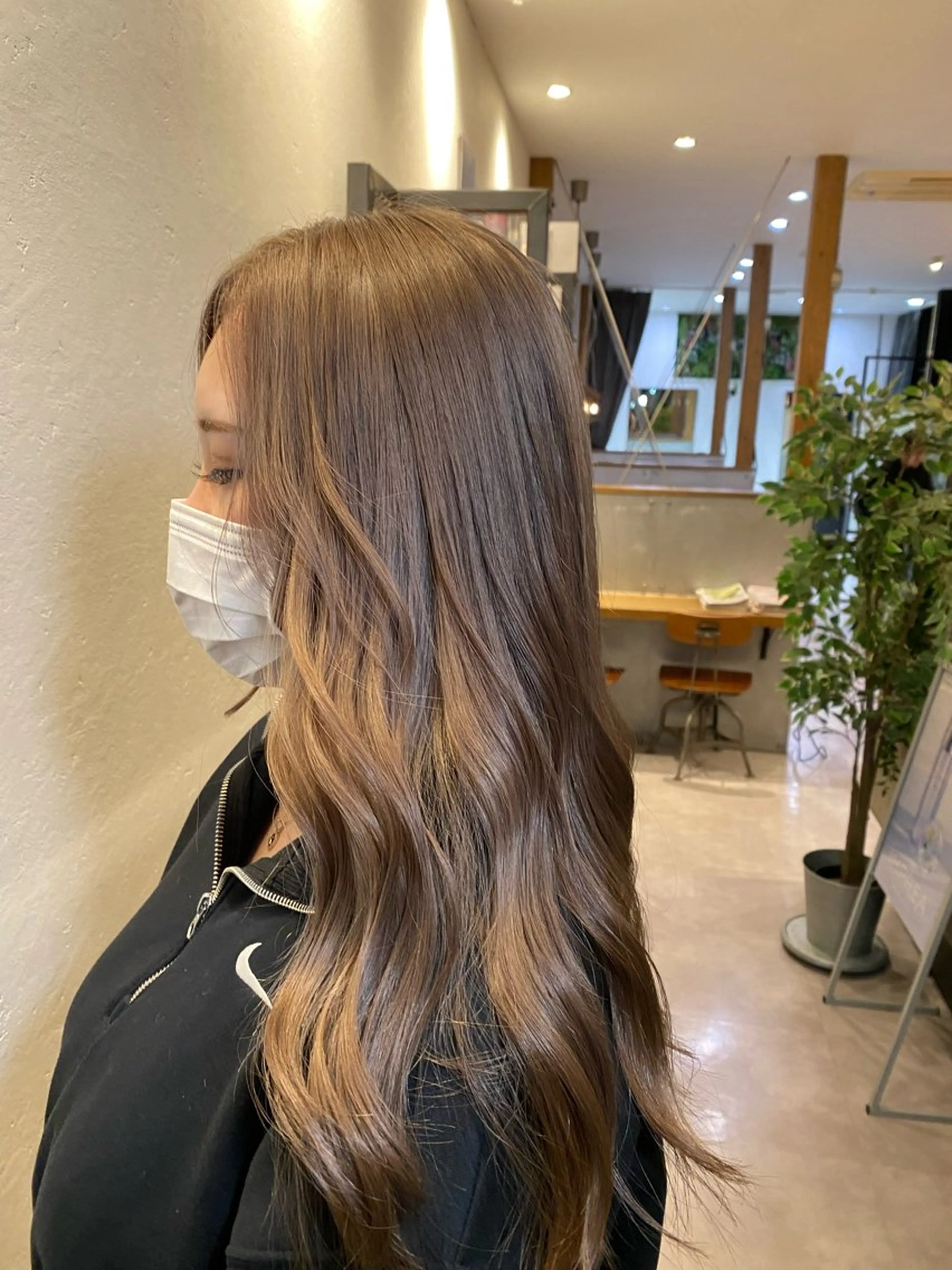 ロング カット ヘアカラー 希優🌺ソムリエ /ブリーチ/カットのヘアスタイル