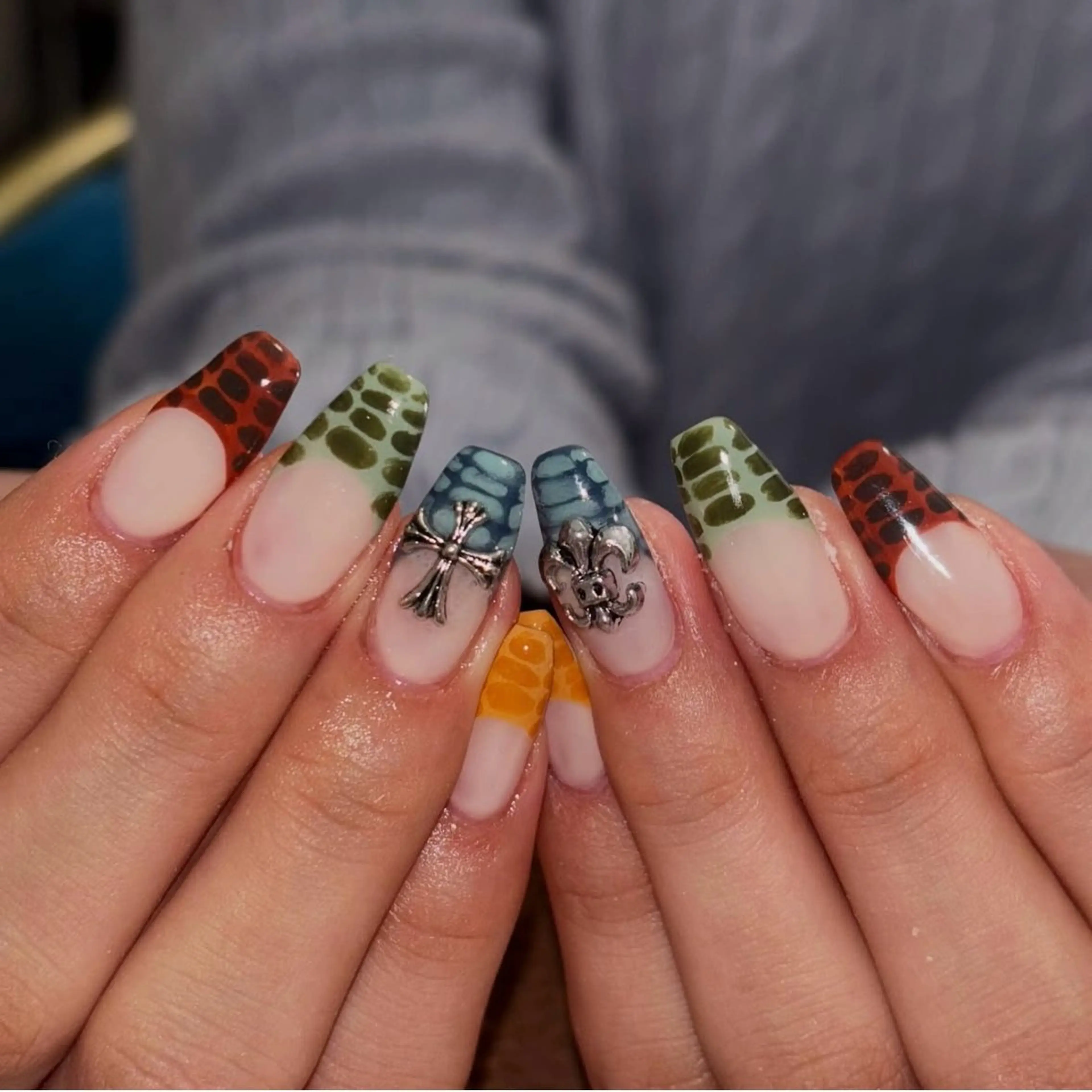 ネイル ハンドネイル Sii nail 🤍SAKIのネイルデザイン