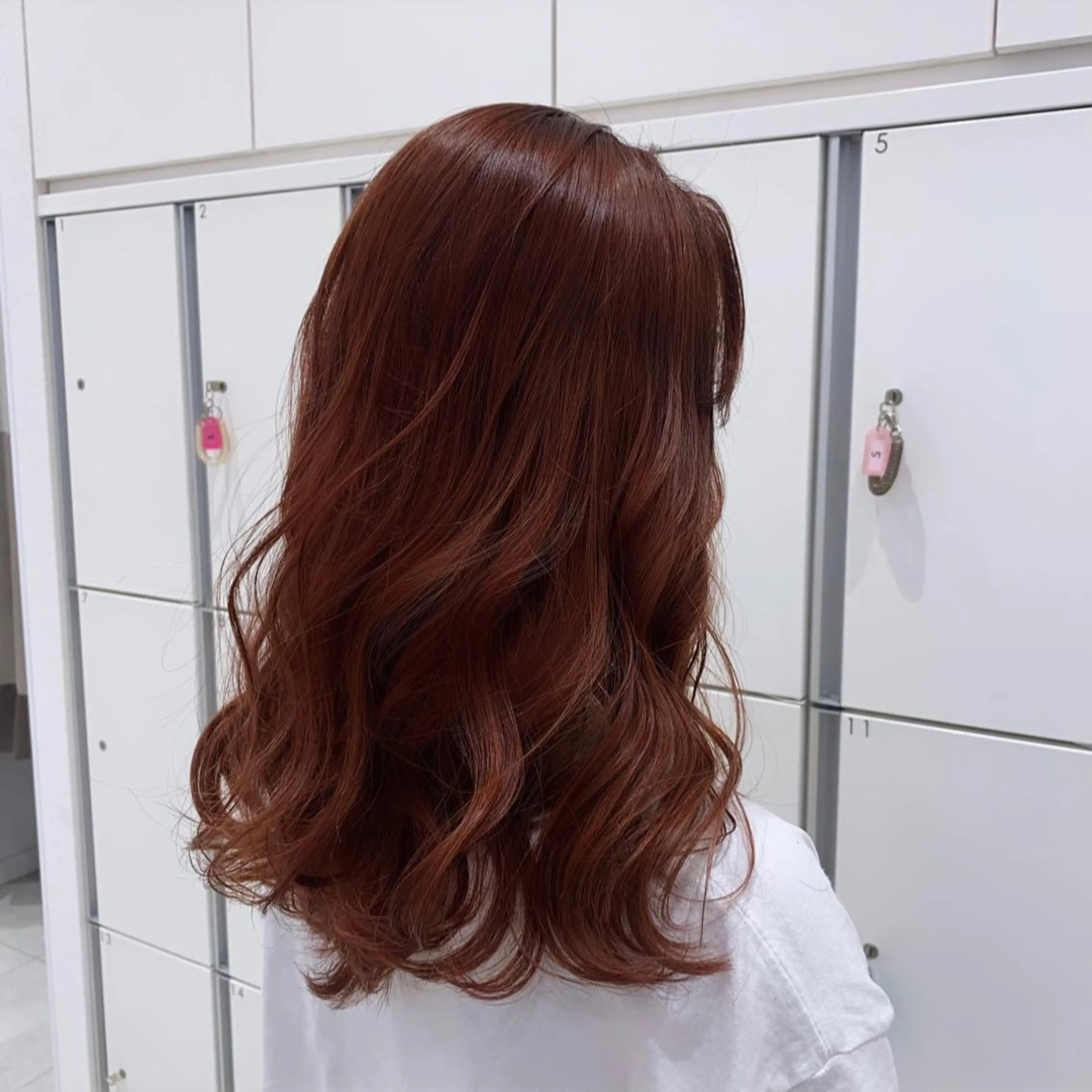 セミロング カラー 🦋　大塚 絢　🦋のヘアスタイル