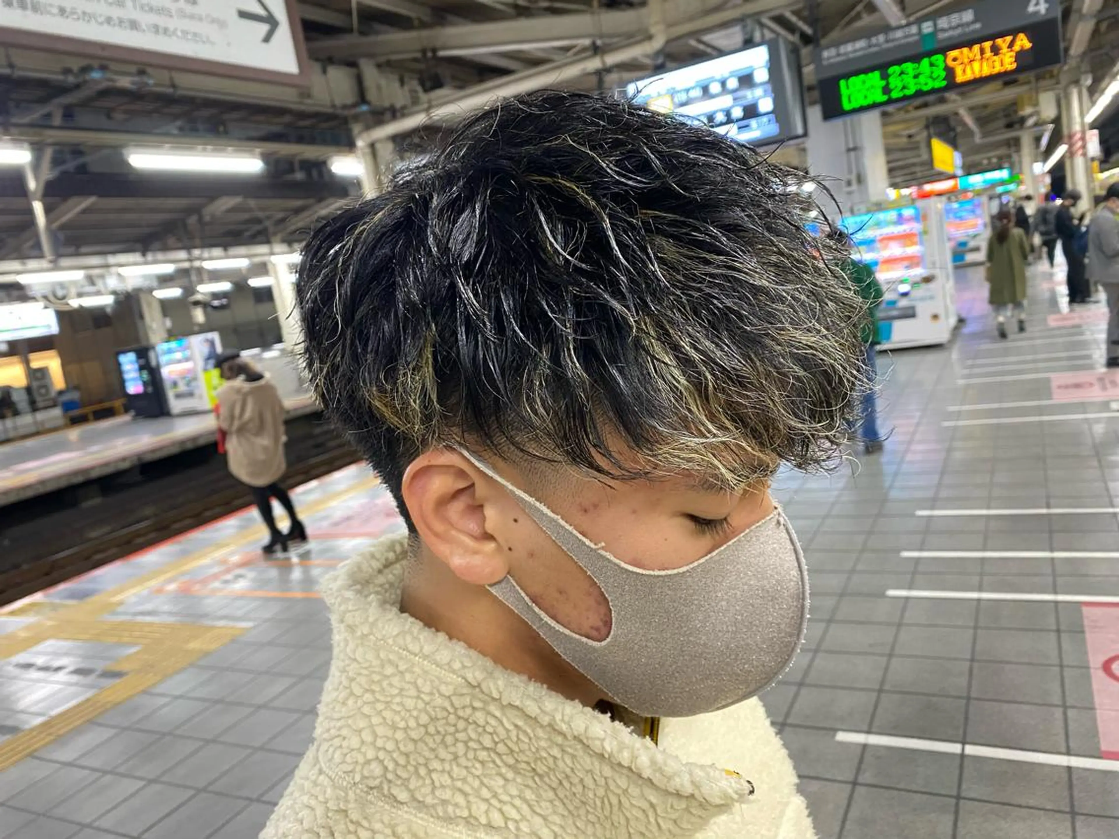 ミディアム メンズ HIRO GINZA 池袋東口店所属・林田 龍明のヘアスタイル