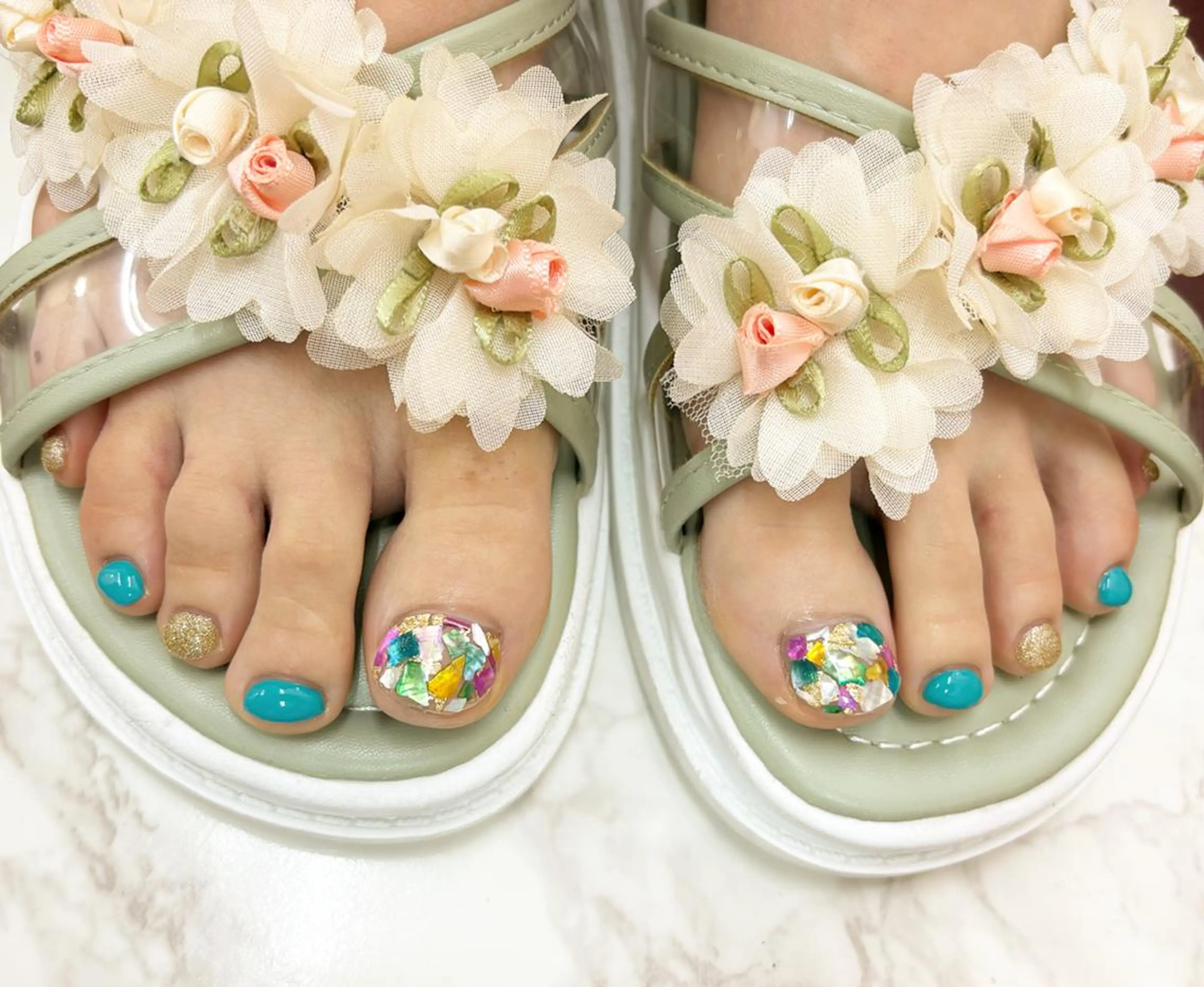 ネイル フットネイル リラネイル Aikenのネイルデザイン