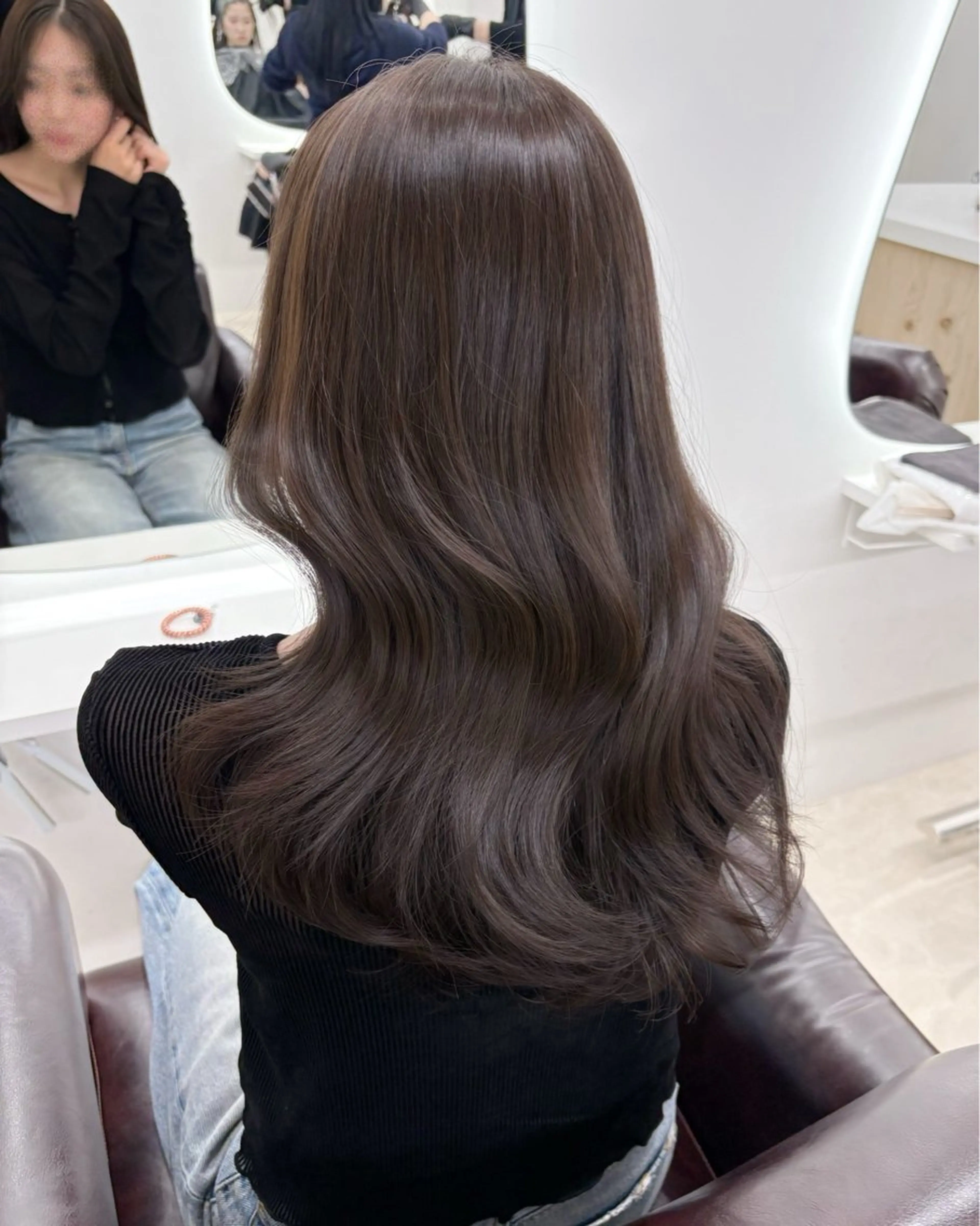 ロング カラー カット ヘアカラー トリートメント ヘアセット 新宿/韓国ヘア/ 髪質改善ストレートのヘアスタイル