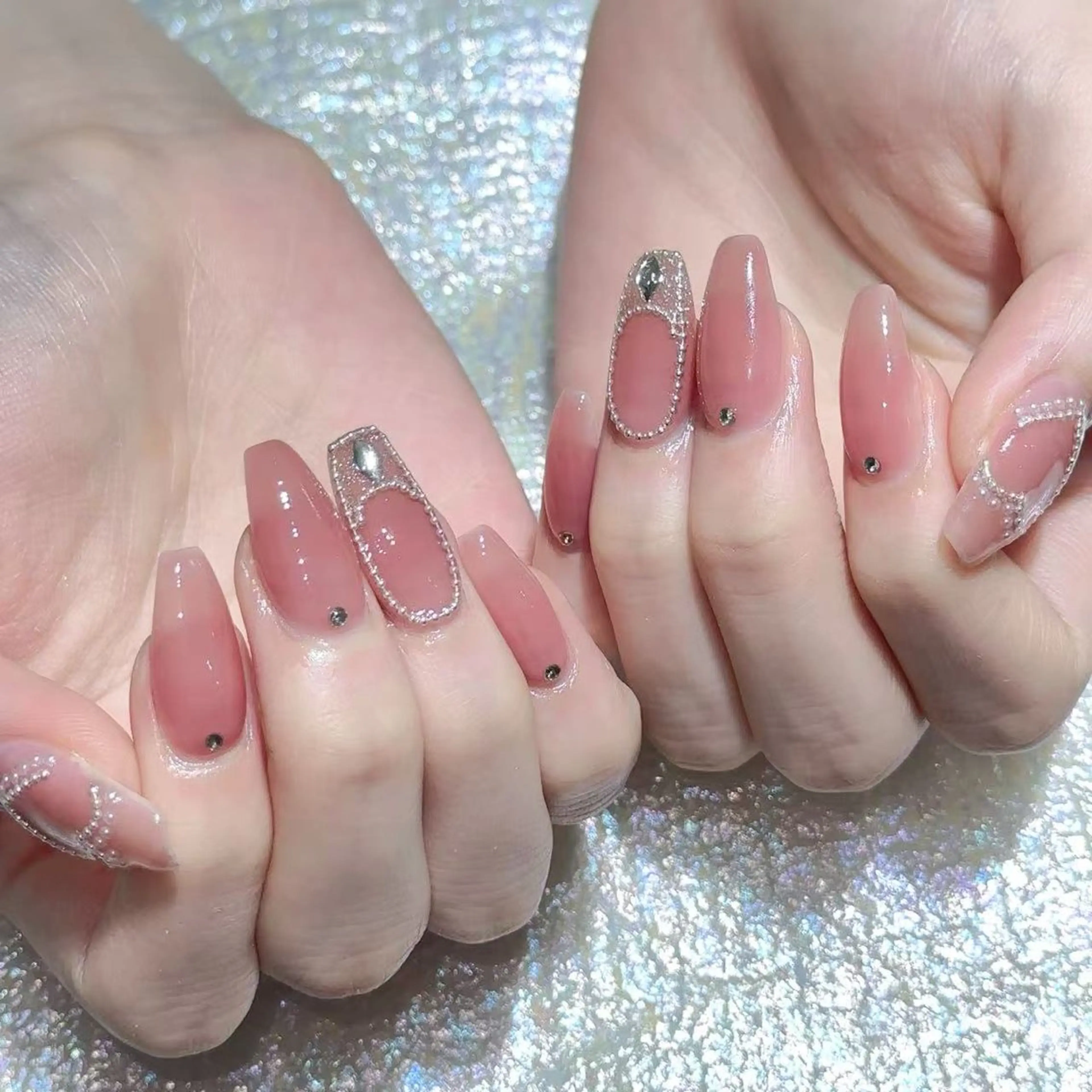 ネイル ハンドネイル Queens マオのネイルデザイン