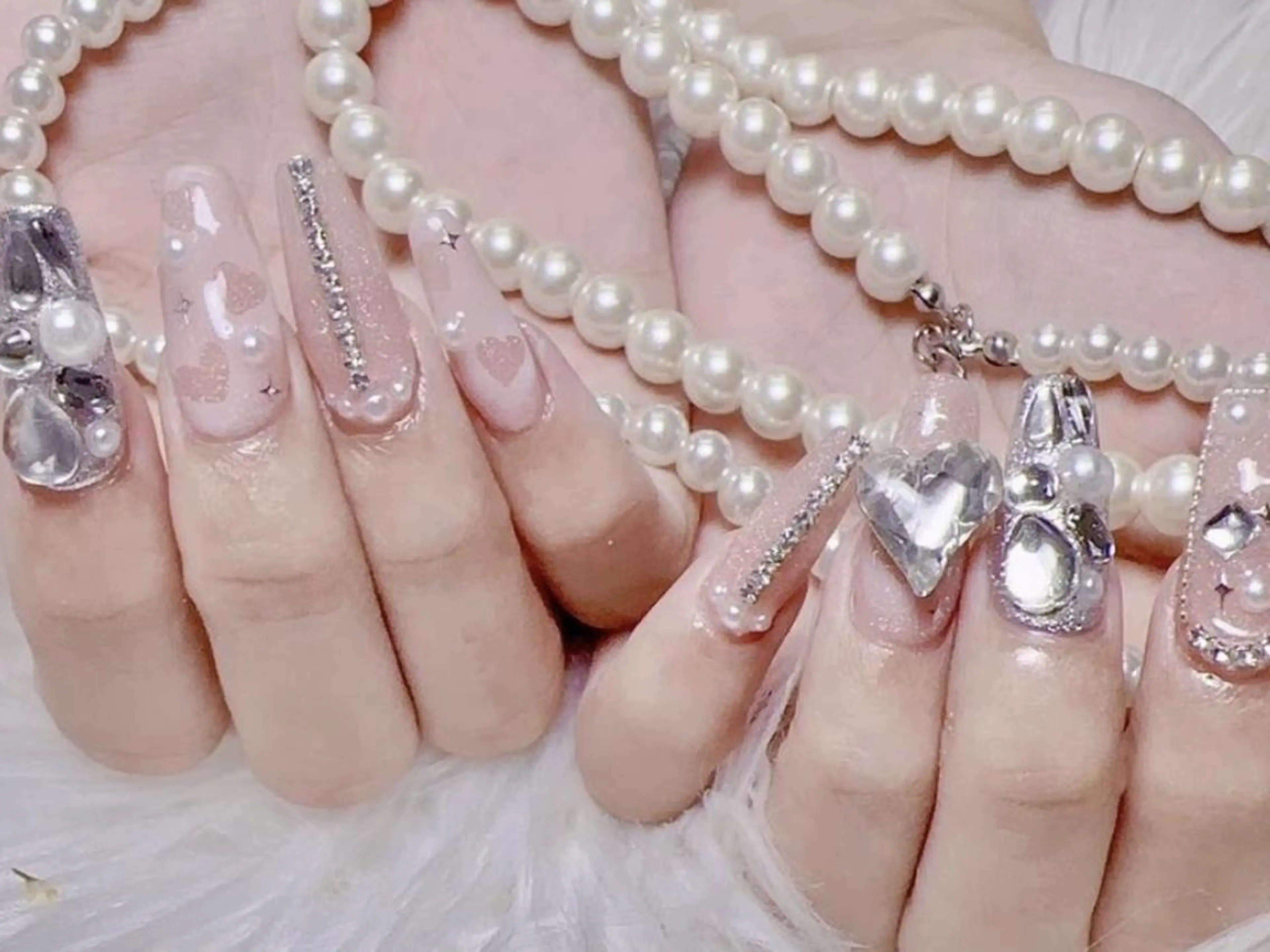 メンズ ネイル アートネイル フレンチネイル ジェルネイル キラキラネイル パラジェル Bloom kabukiのネイルデザイン