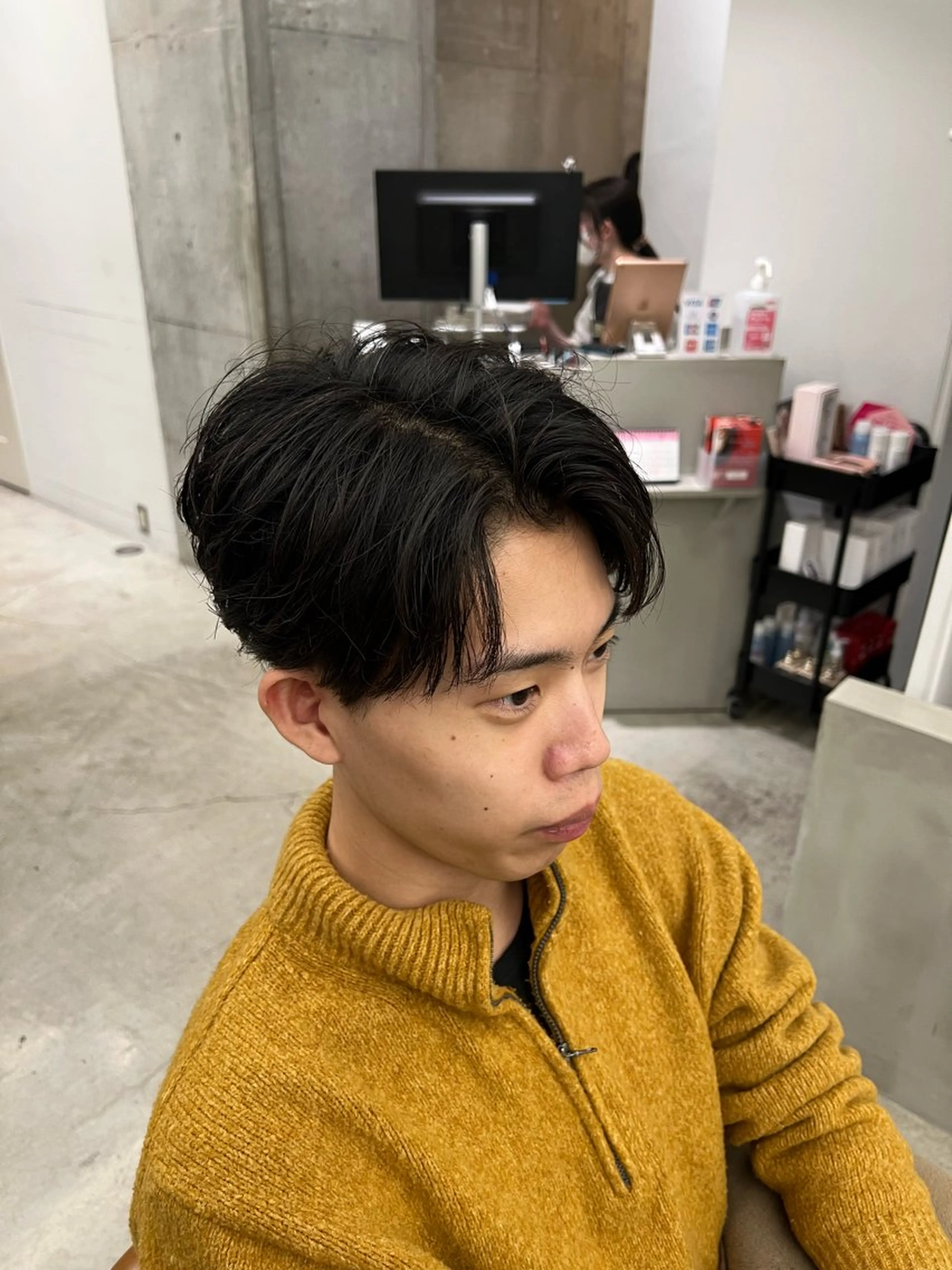 ミディアム カット ヘッドスパ tomoメンズ特化 /パーマ/カットのヘアスタイル