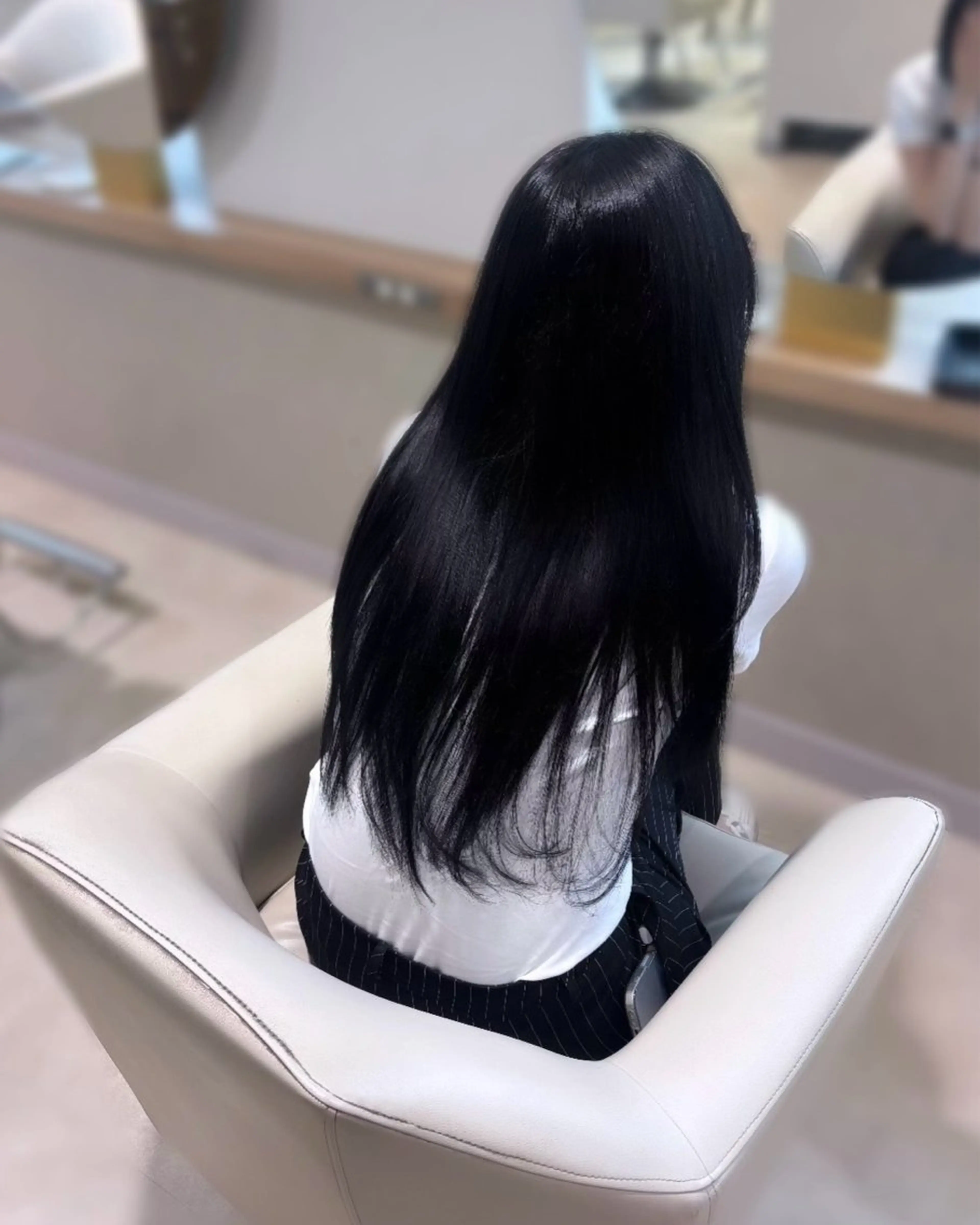 ロング カラー 黒髪 ブルーカラー ブルーブラック 🩰髪質改善/ 艶カラー/uta🩰のヘアスタイル