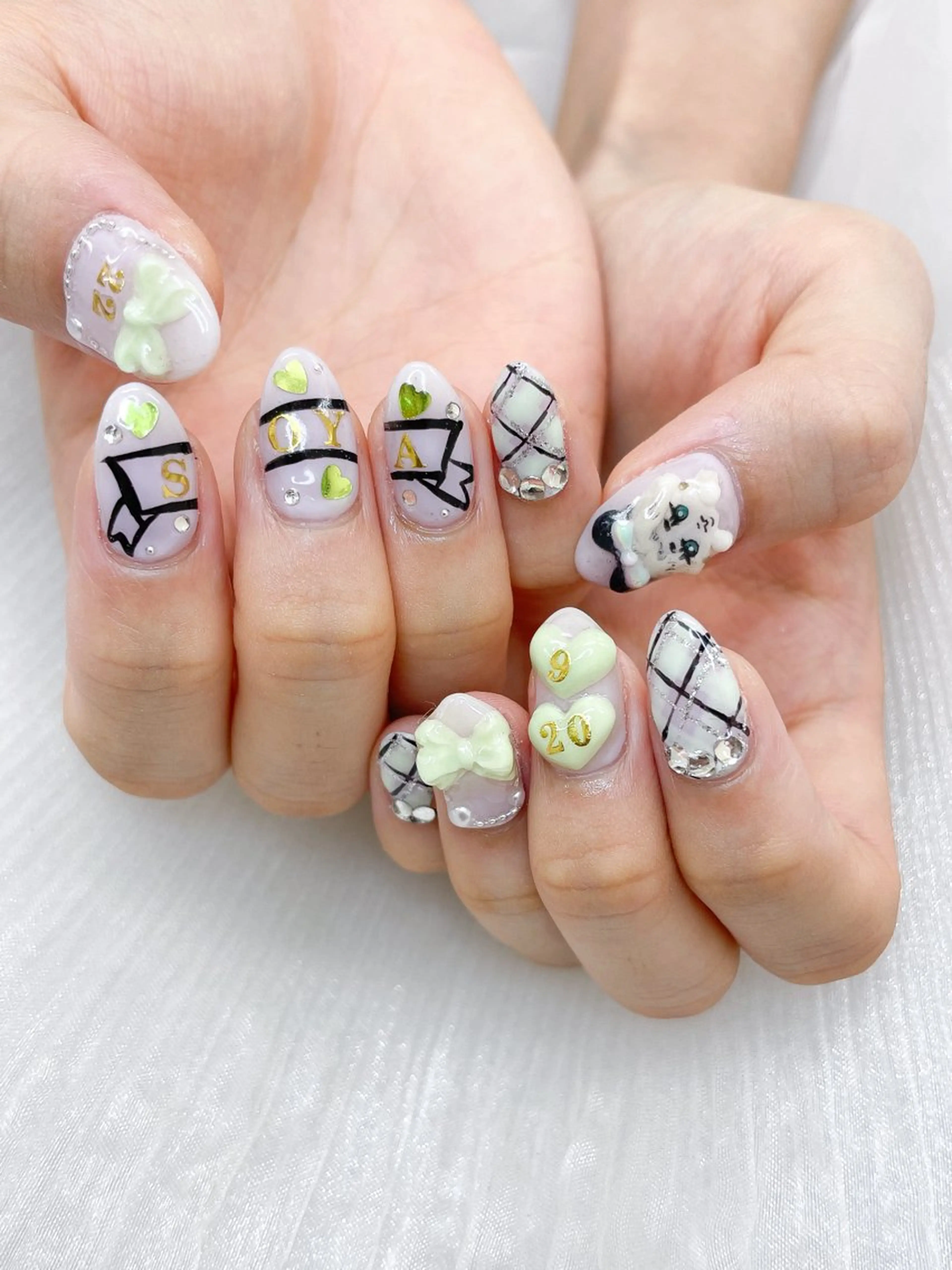 ネイル ハンドネイル 五十嵐 美智のネイルデザイン