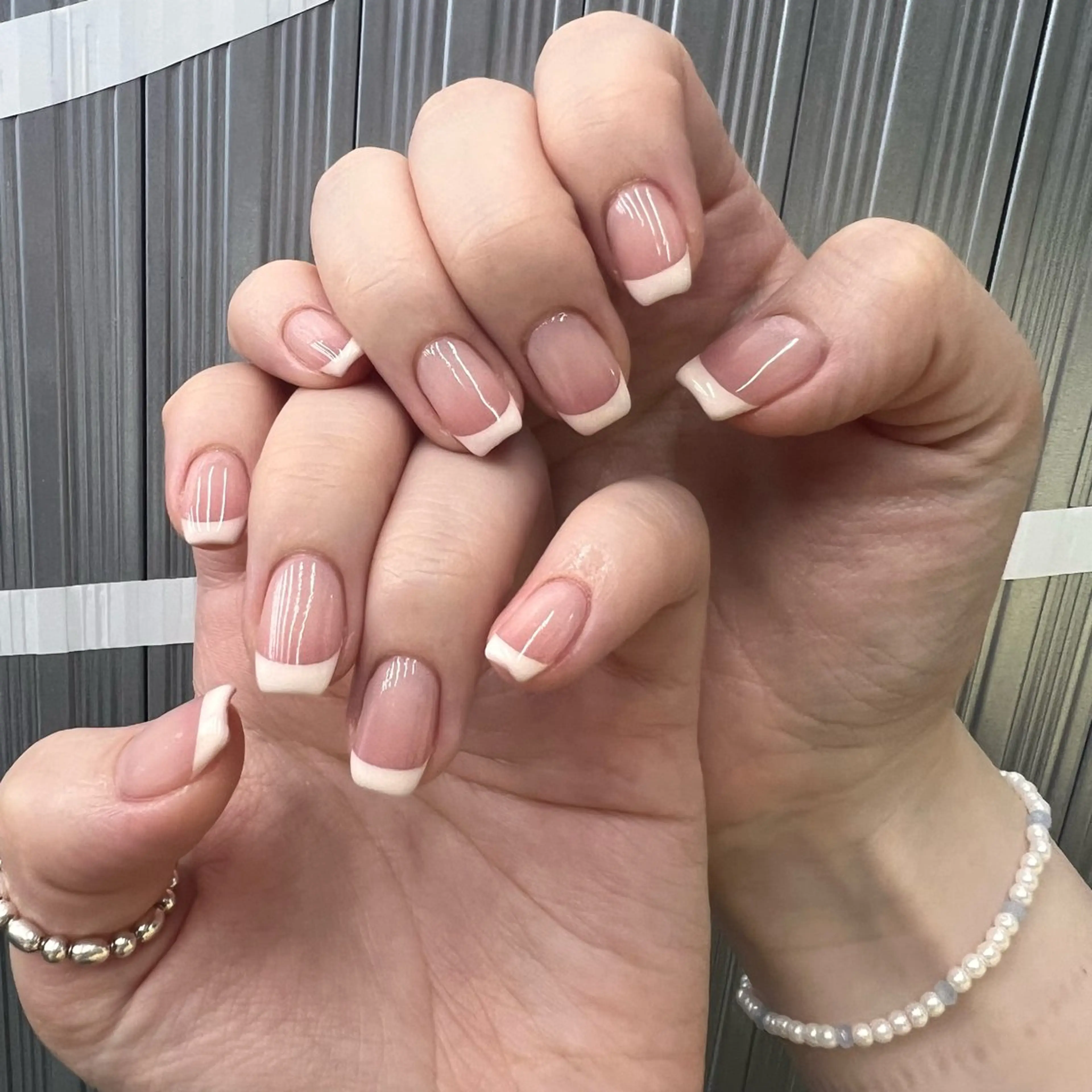 ネイル フレンチネイル SHELLTOKYO idaのネイルデザイン