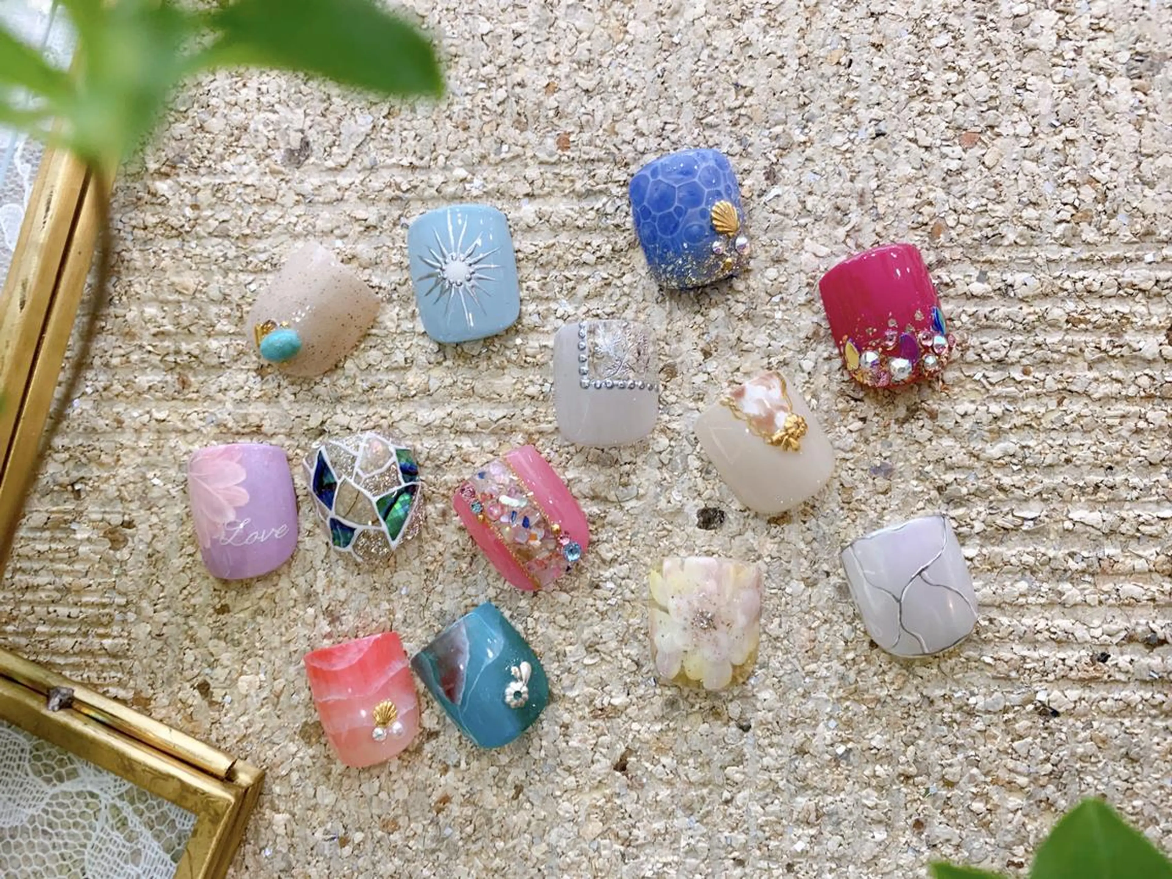 ネイル フットネイル 【DELICAT】 溝の口店　KUMIのネイルデザイン