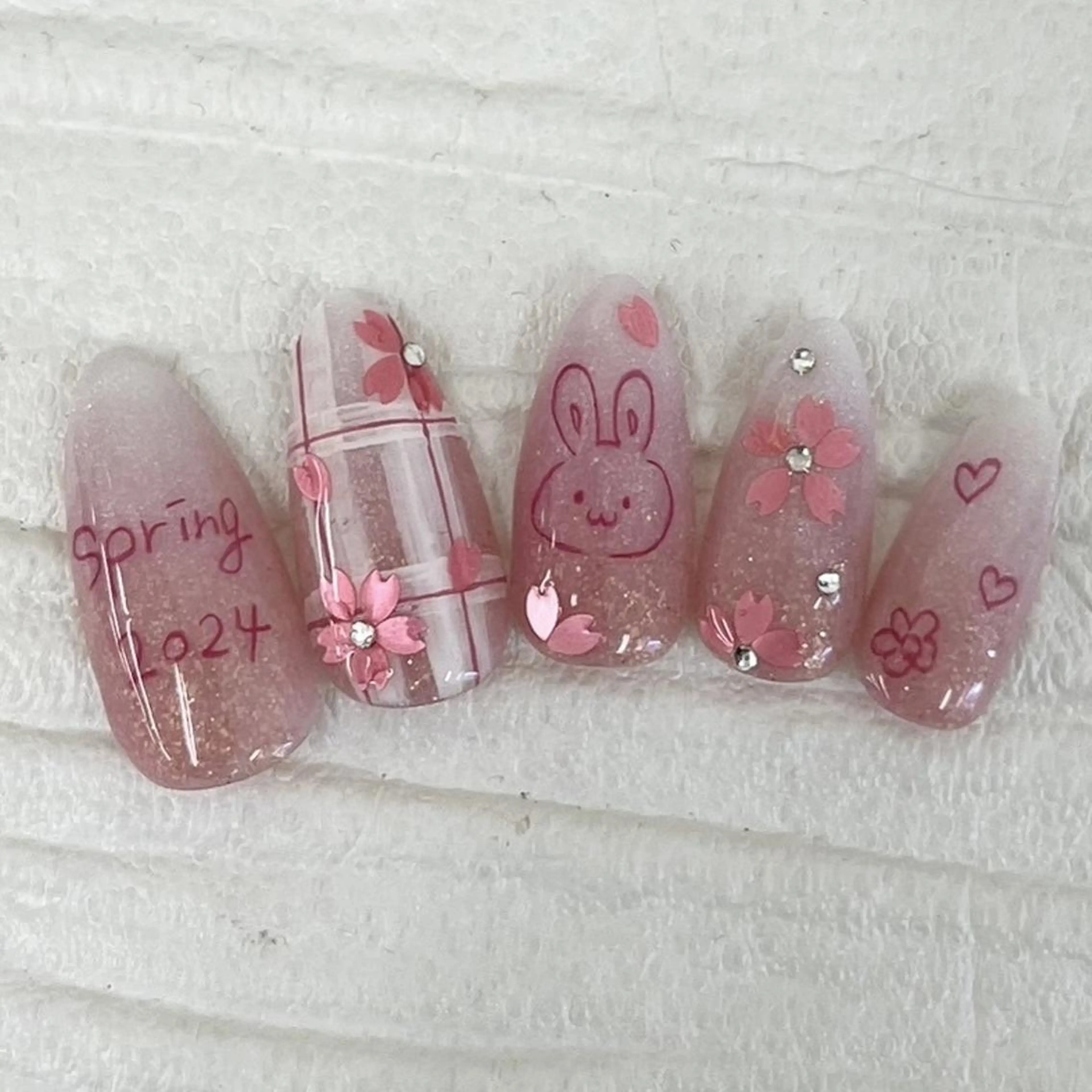 ネイル Nail salon Honey Beeのネイルデザイン