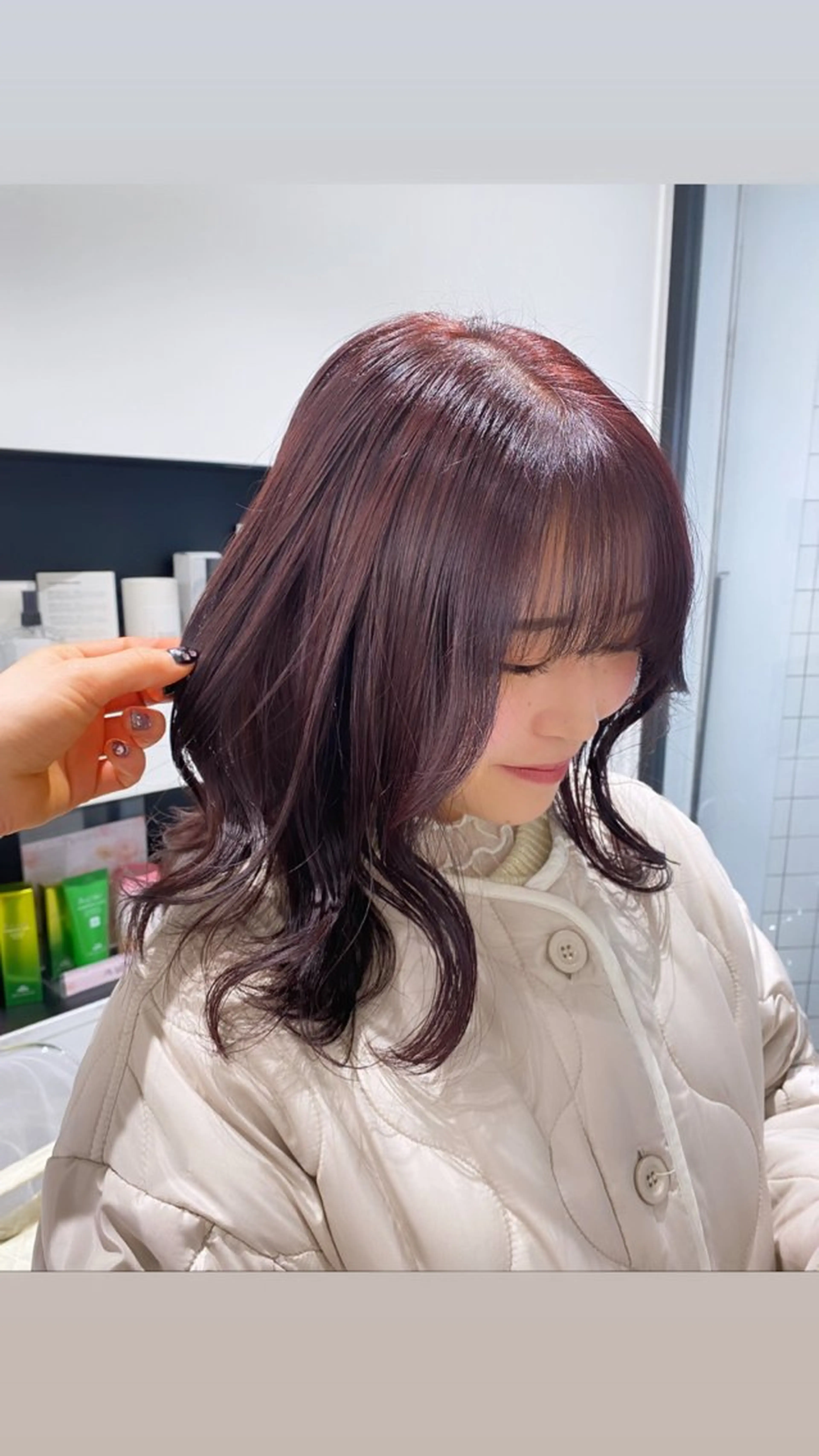 ミディアム カラー ブリーチ ケアブリーチ 透明感カラー ハイトーンカラー 韓国風カラー けいこ🍊ニュアンス ネイル/個性派ネイルのネイルデザイン