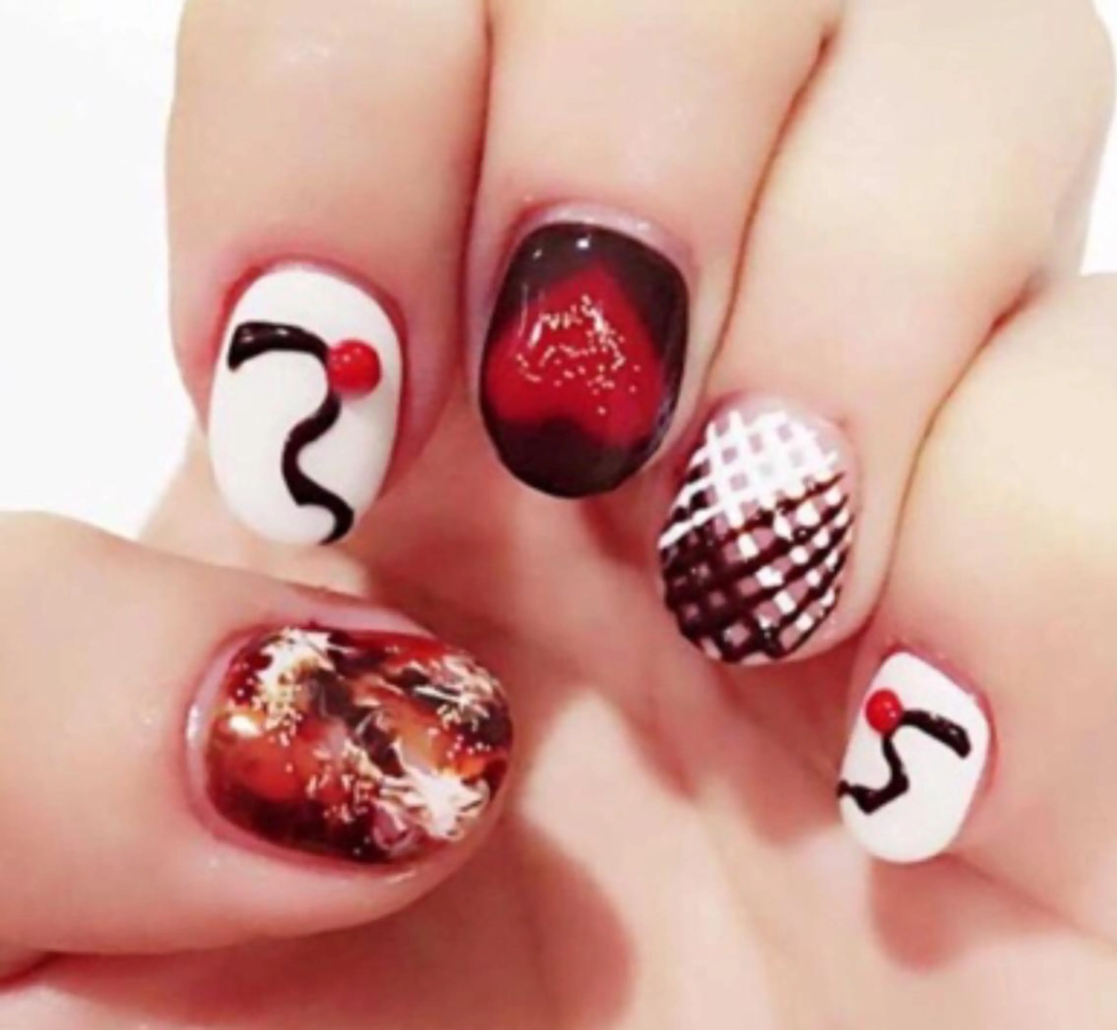 ネイル ハンドネイル Eye アイのエステ・リラクイメージ