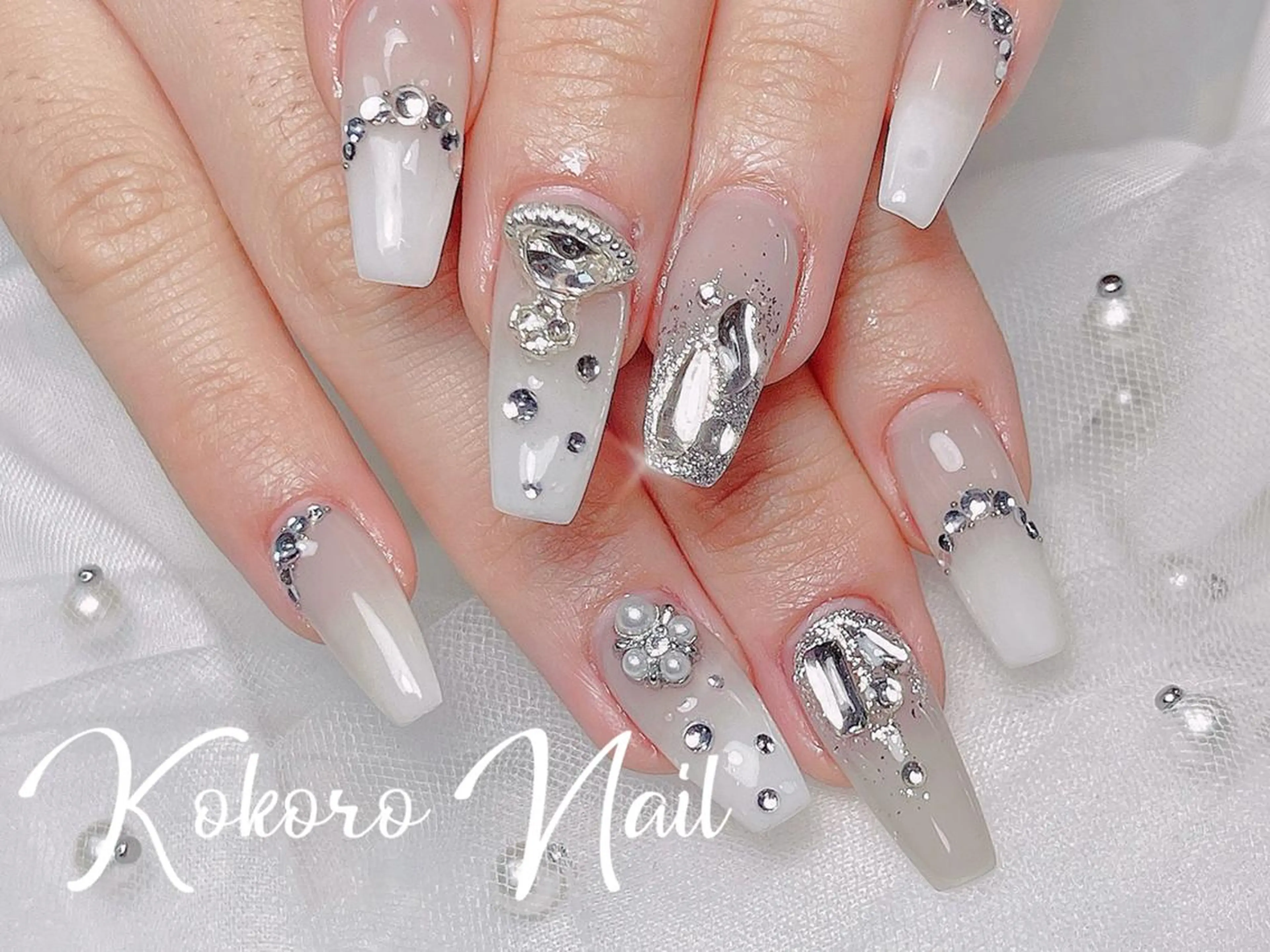 ネイル Hawchumi 💅のネイルデザイン