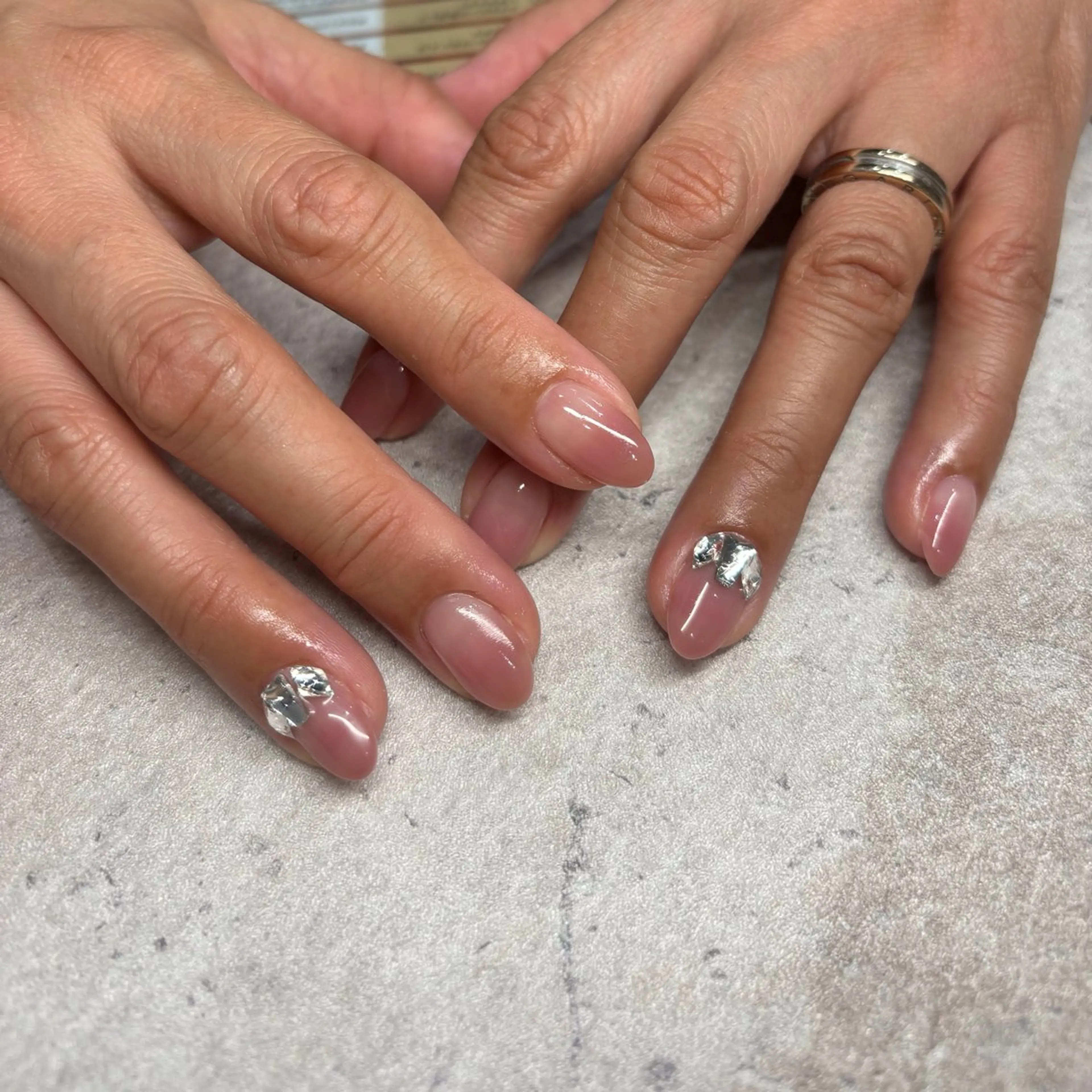 ネイル ストーンネイル ハンドネイル LICO 一宮ネイリストのネイルデザイン