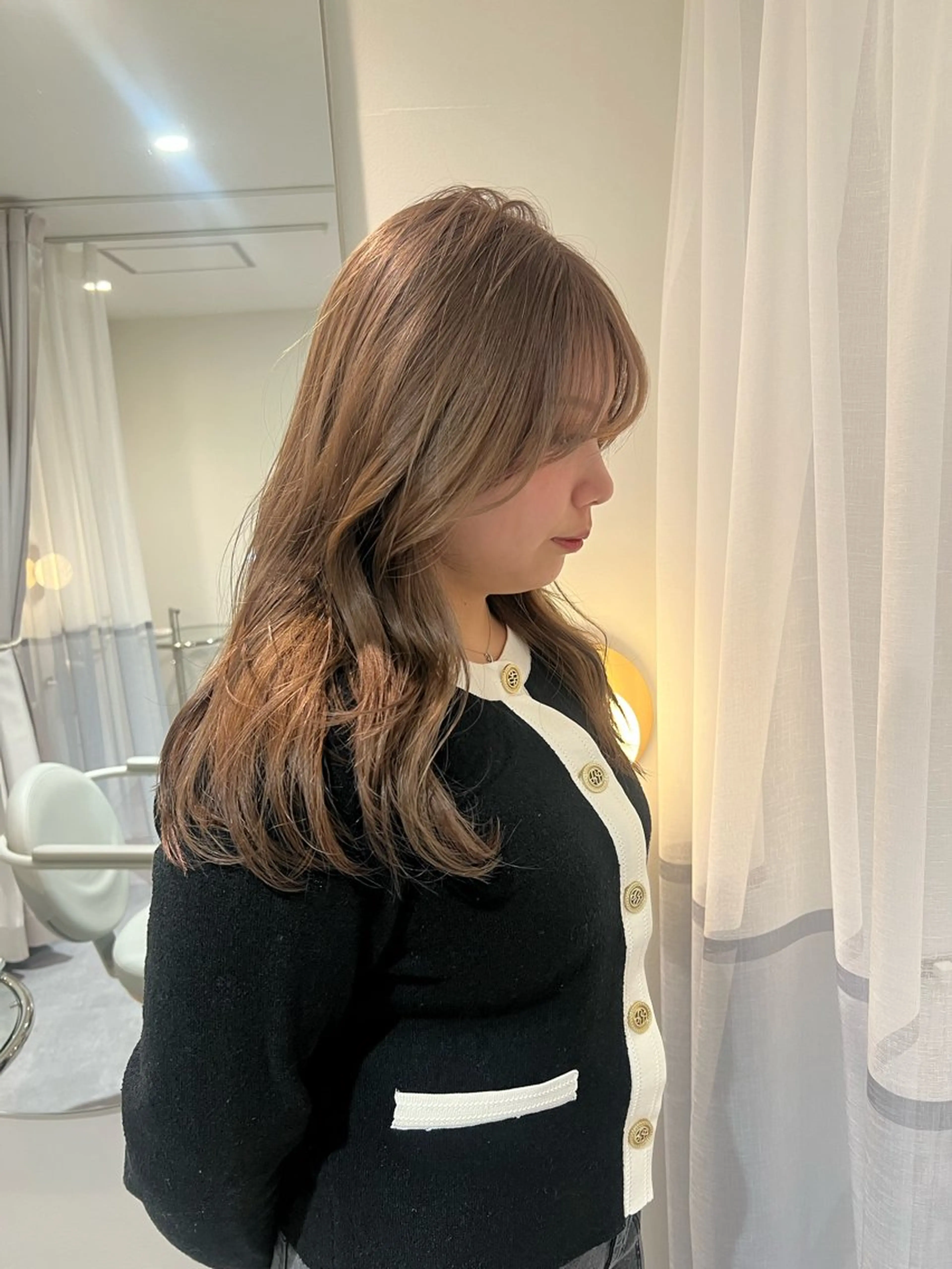 ロング カラー 近藤 若菜のヘアスタイル