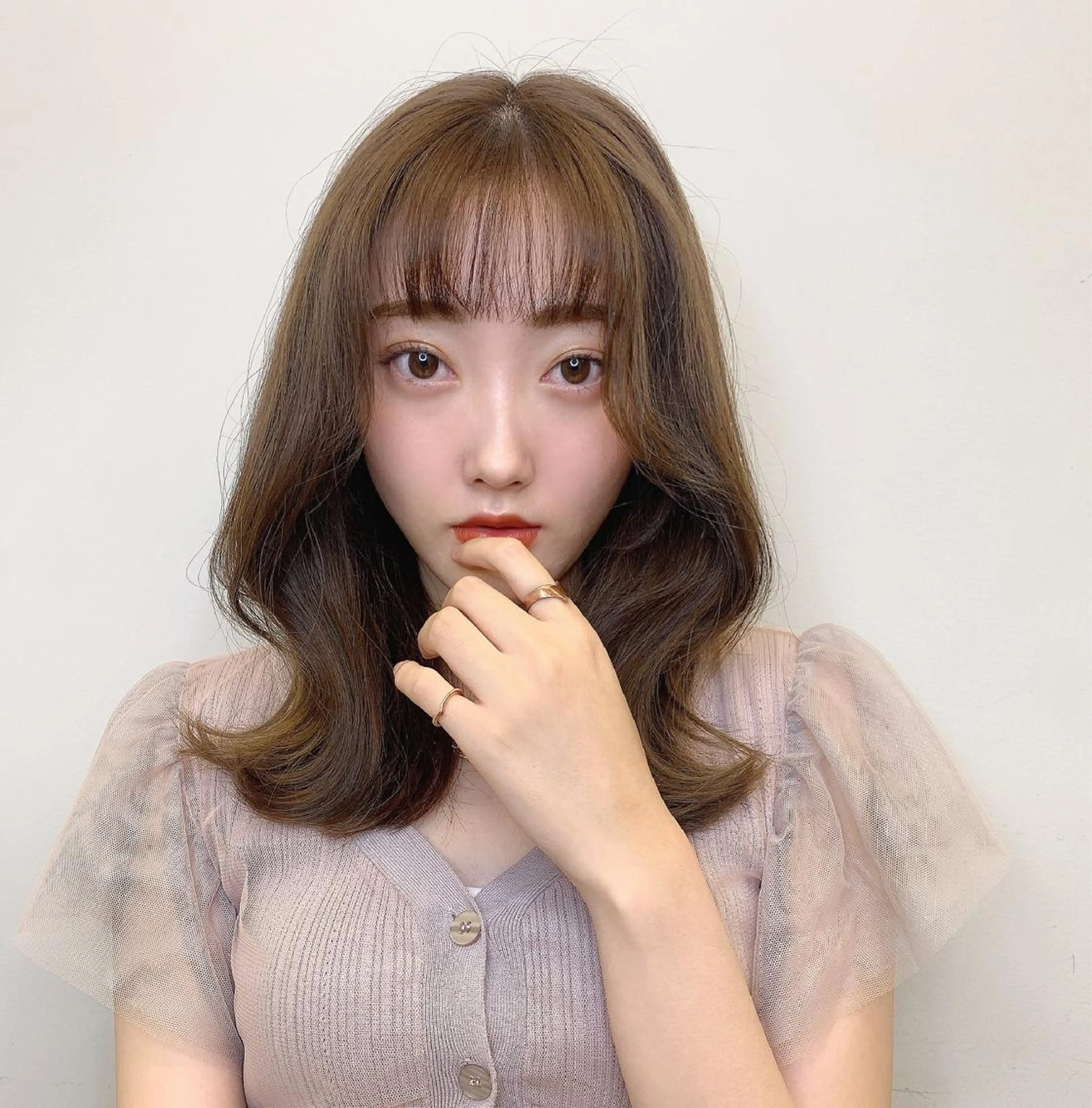 ミディアム カラー 透明感/オリーブ/ グレージュ/YUKAのヘアスタイル