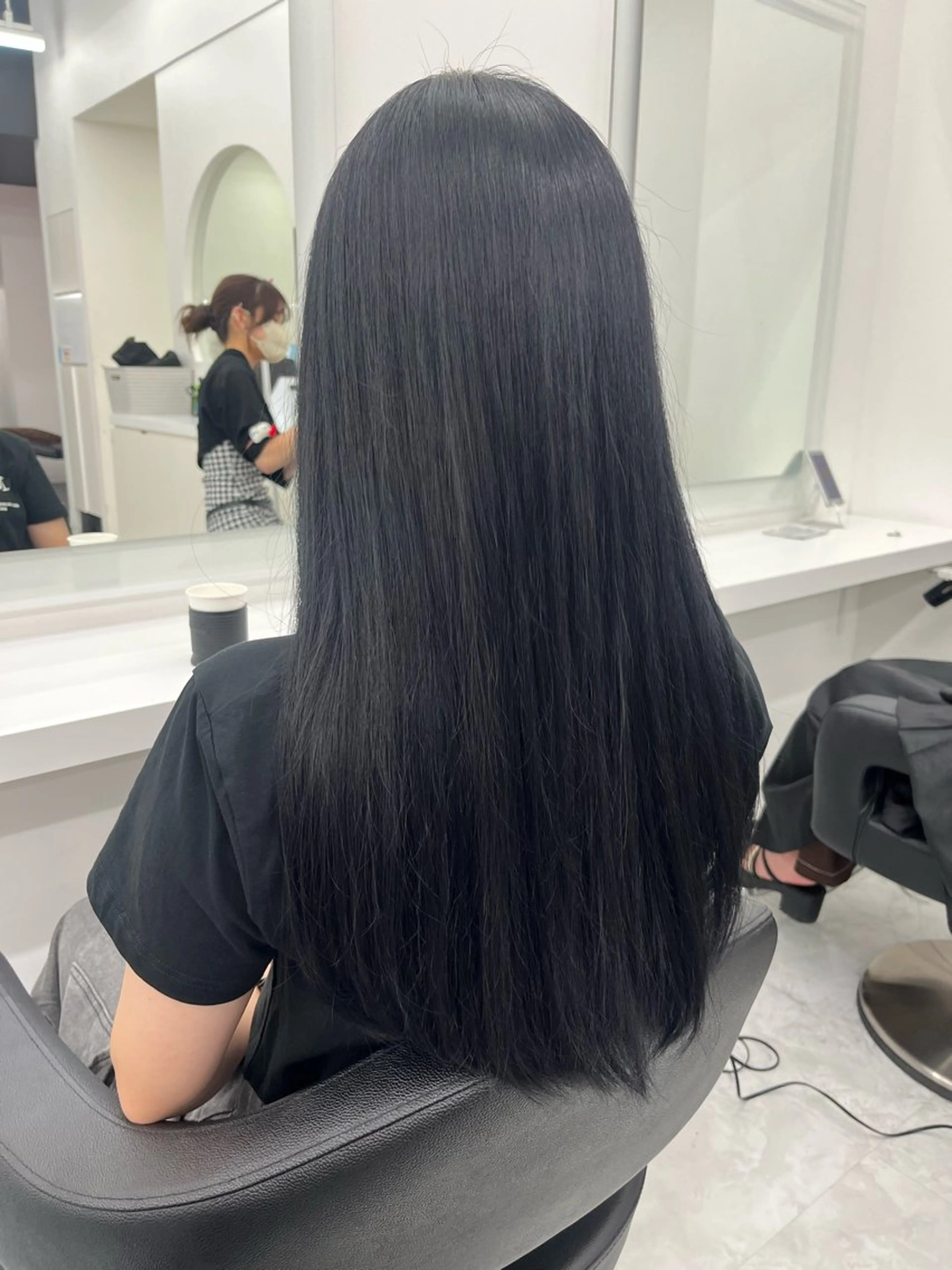 ロング カラー 黒髪 ブルーカラー ブルーブラック ヘアカラー 💖トレンド春夏 カラー💖FUTAのヘアスタイル