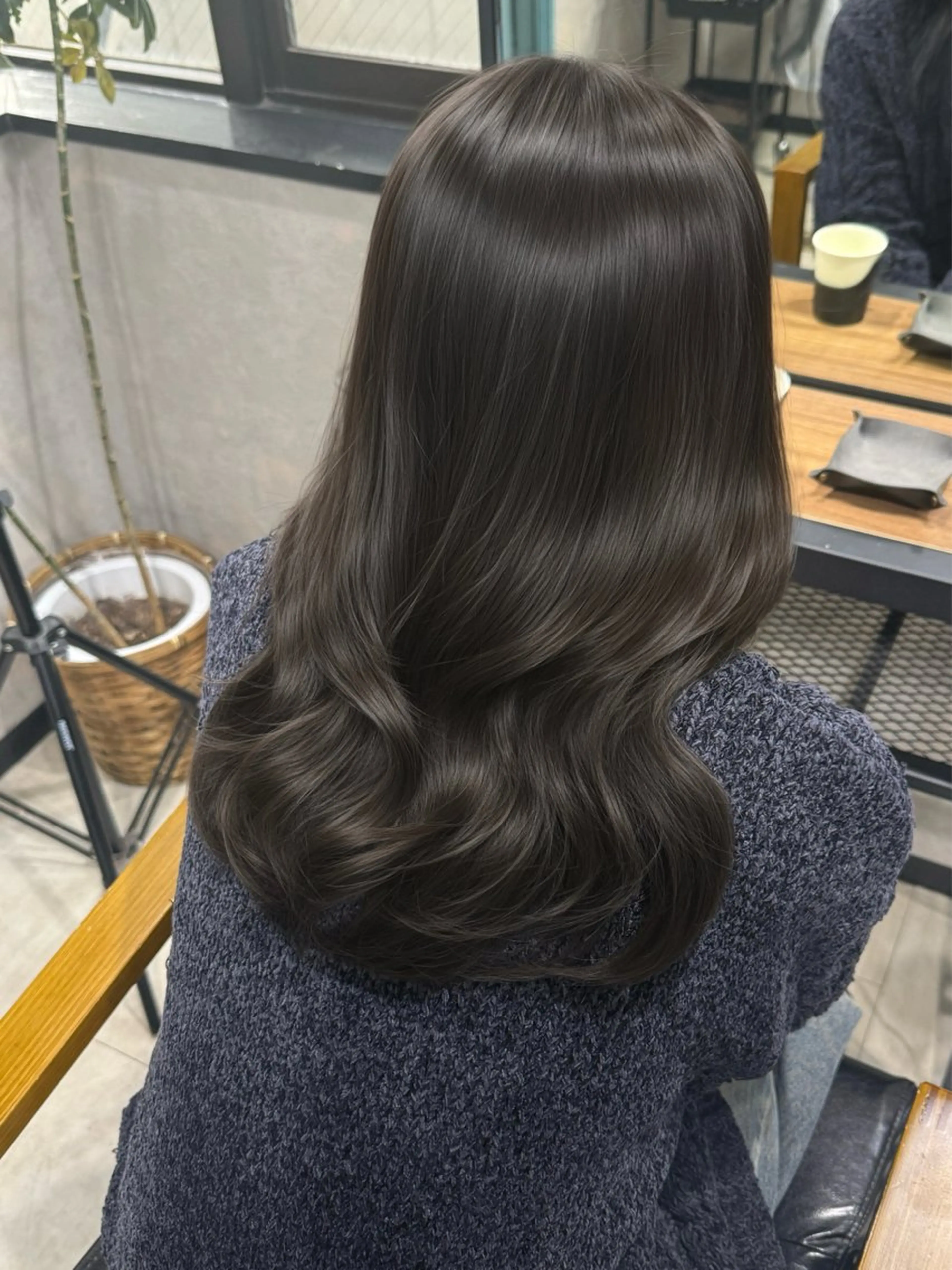 セミロング カラー グレージュ ヘアカラー 韓国ヘア りんのヘアスタイル