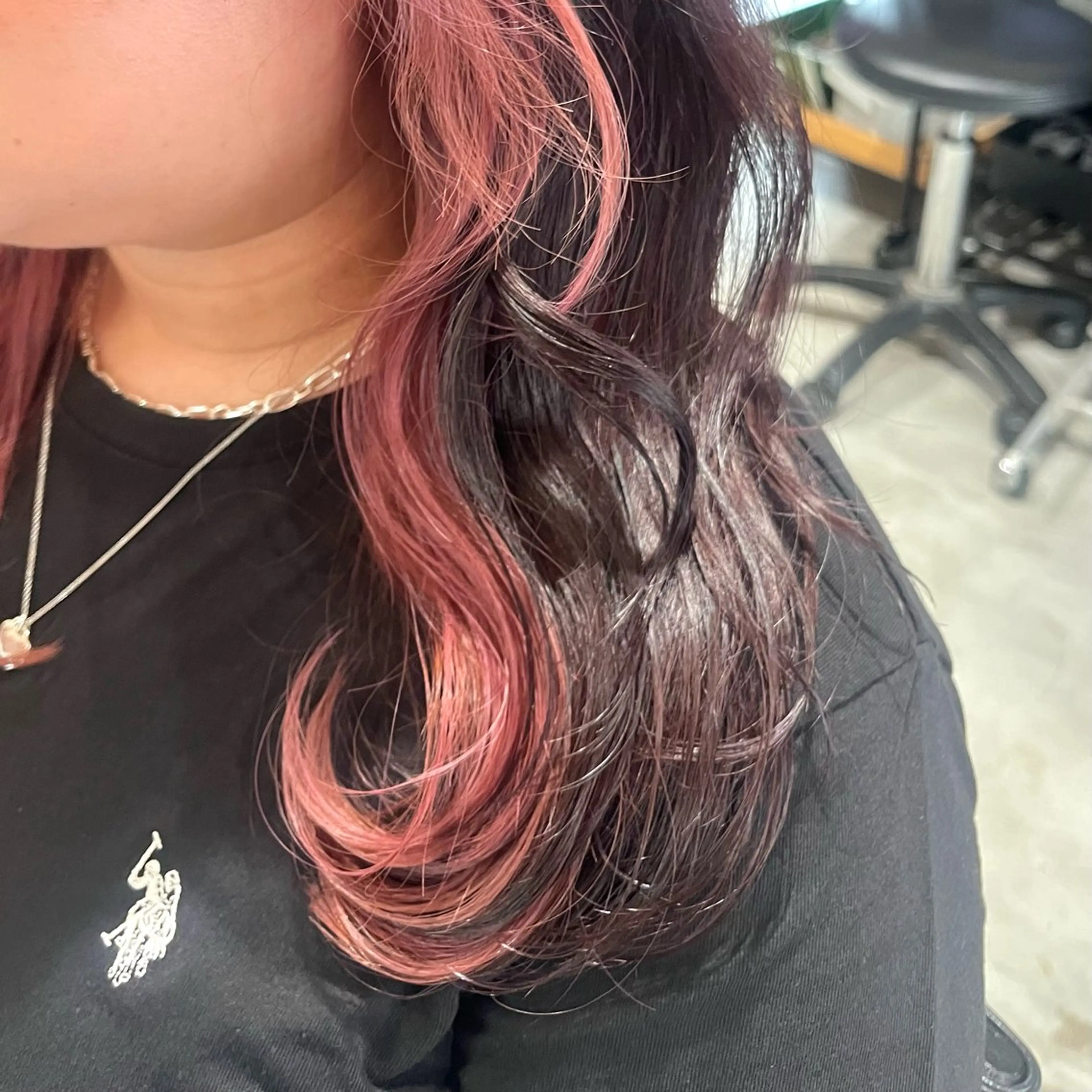 ミディアム カラー ブリーチ インナーカラー カット ヘアカラー トリートメント lolonois池田 /レイヤー/郷田遥のヘアスタイル