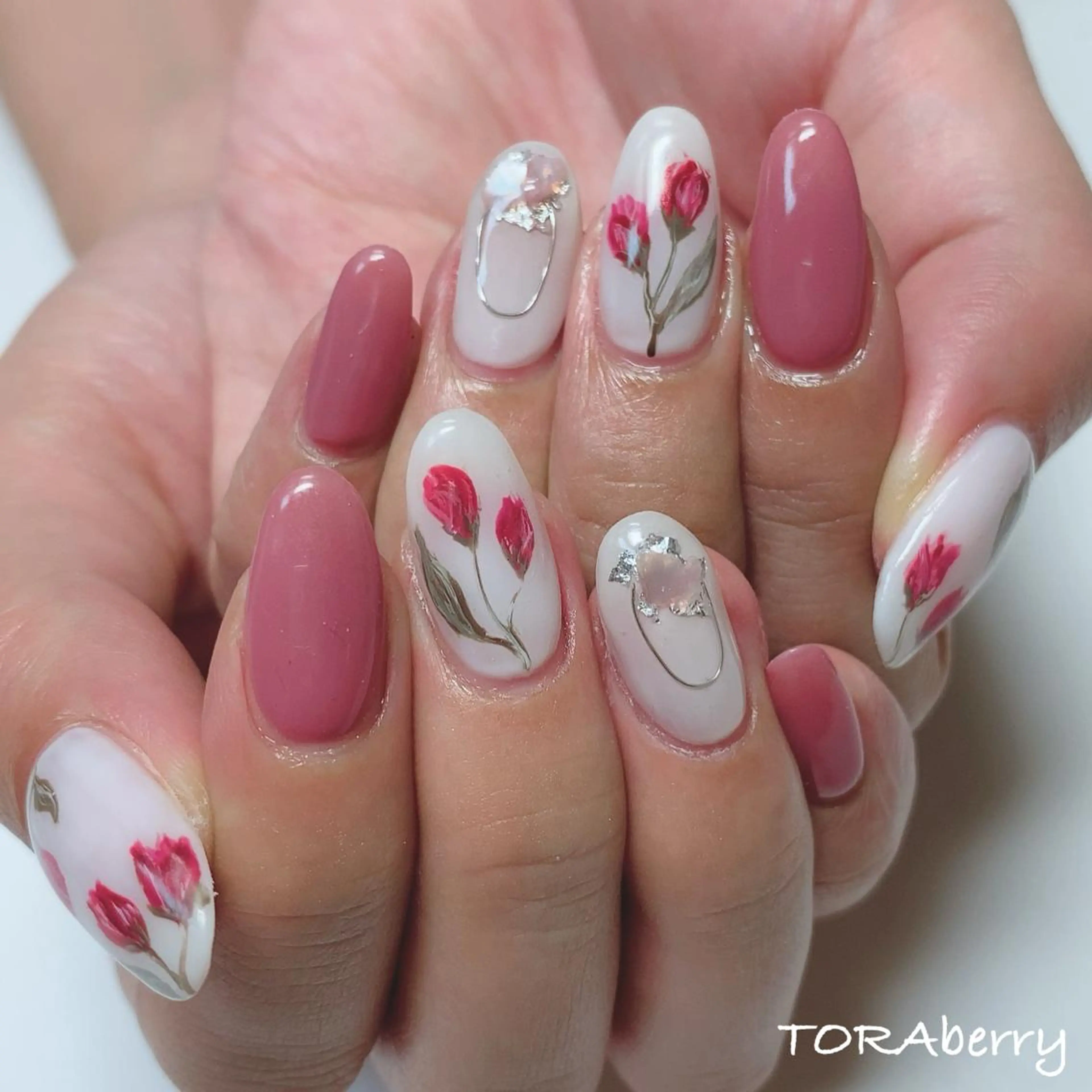 ネイル ハンドネイル ネイリスト なつみのネイルデザイン